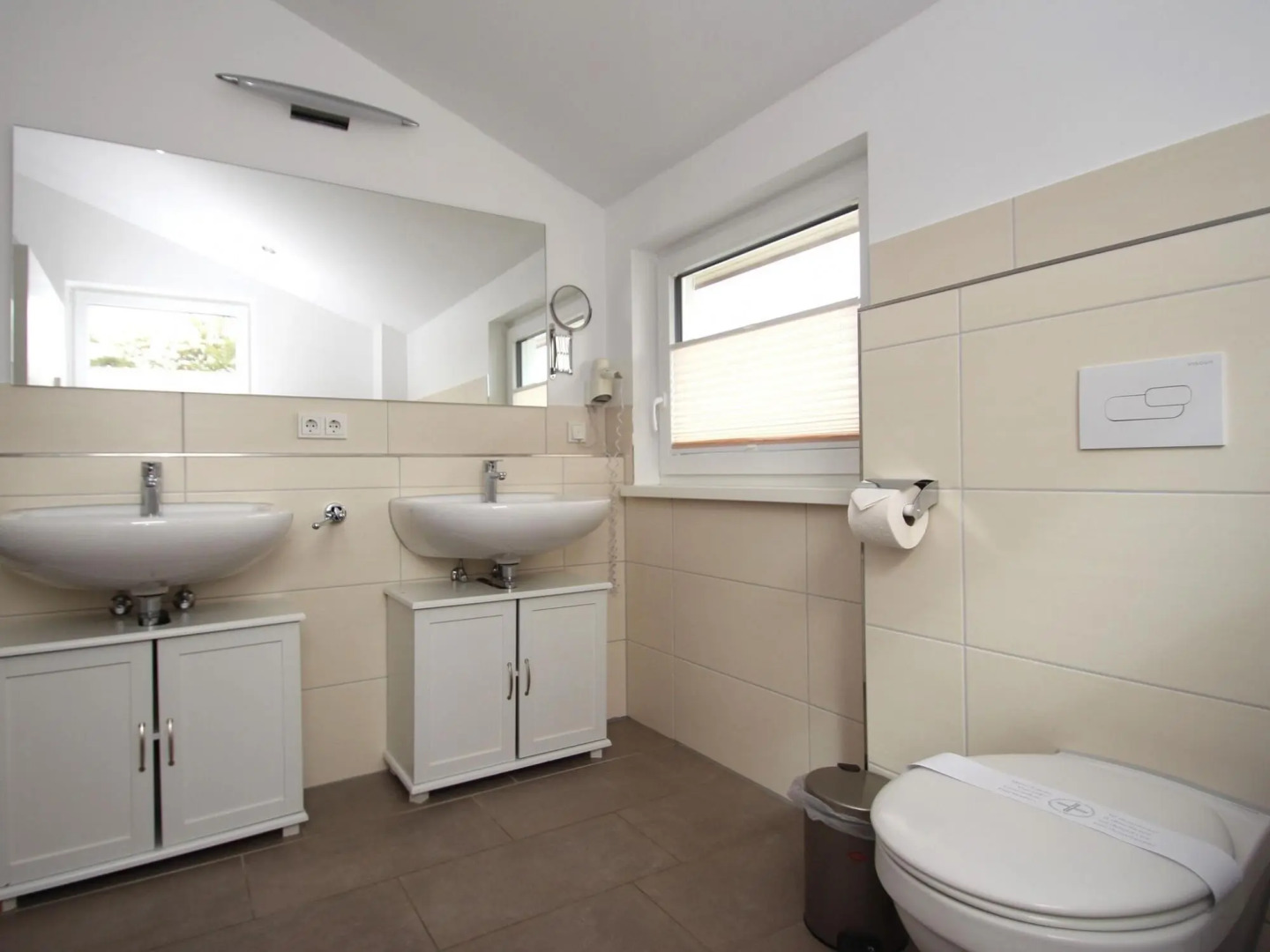 Holiday homes by the lake in the Geesthof holiday park, Hechthausen