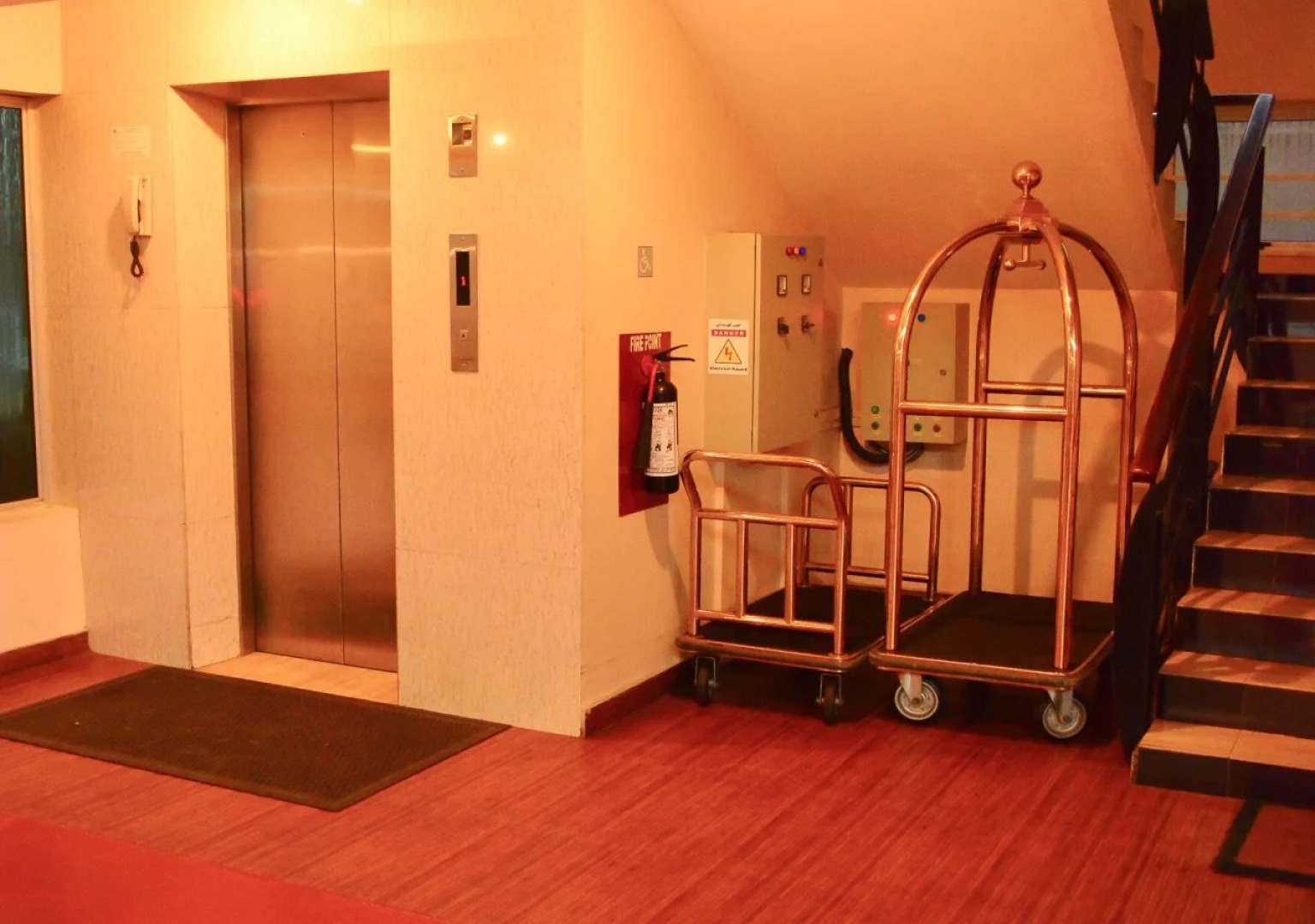 Unique Towers Luxury Boutique Suites