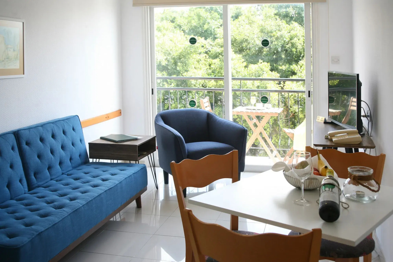 Chrielka Hotel Apartments
