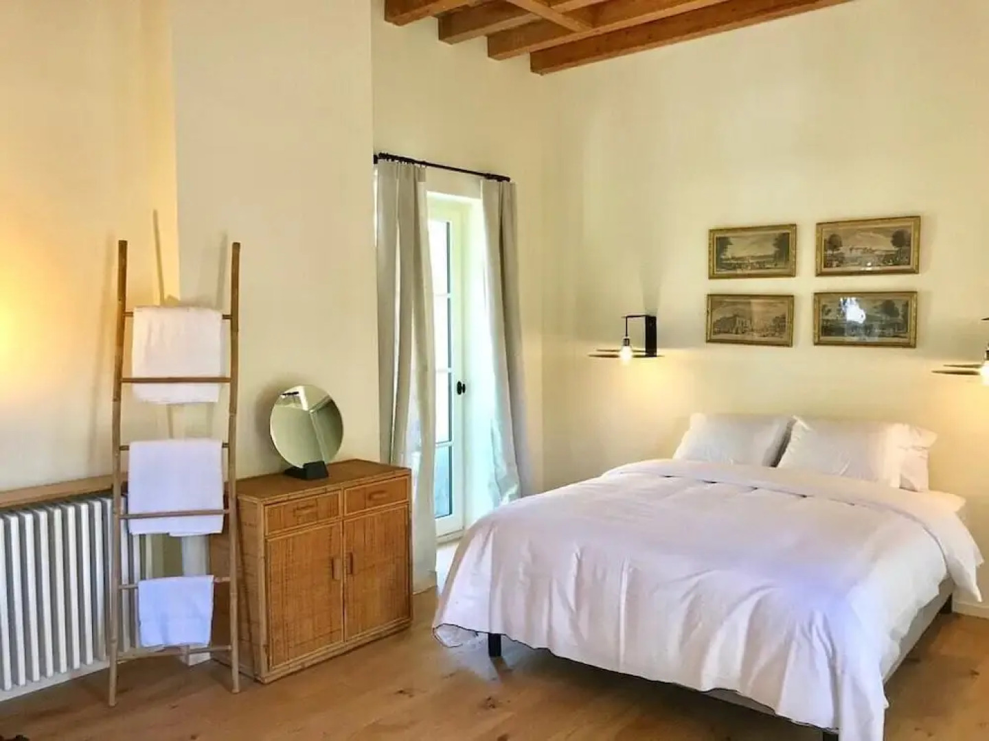 Lyon Country House La Tour de Garde