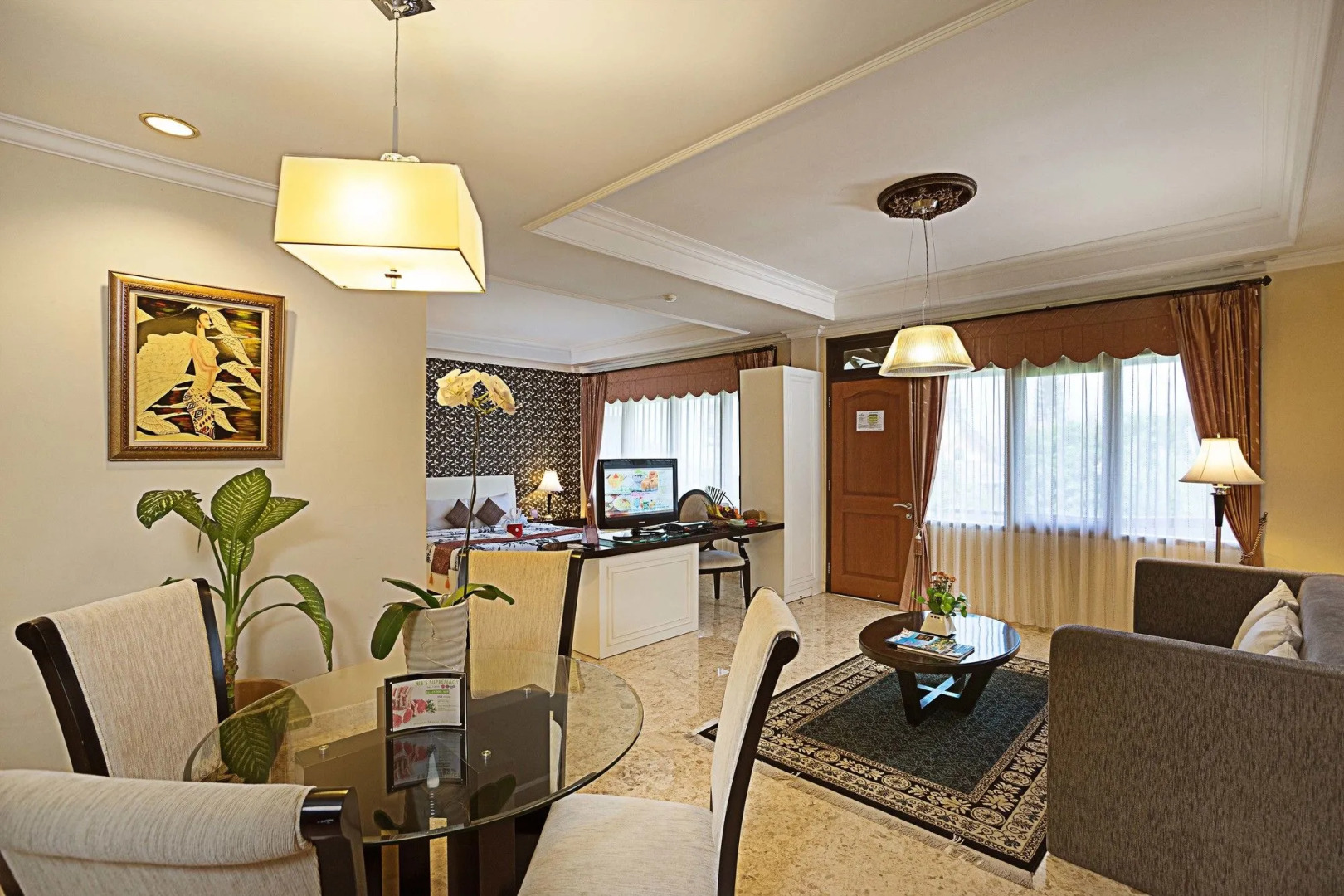 Royal Hotel and Villa Batu