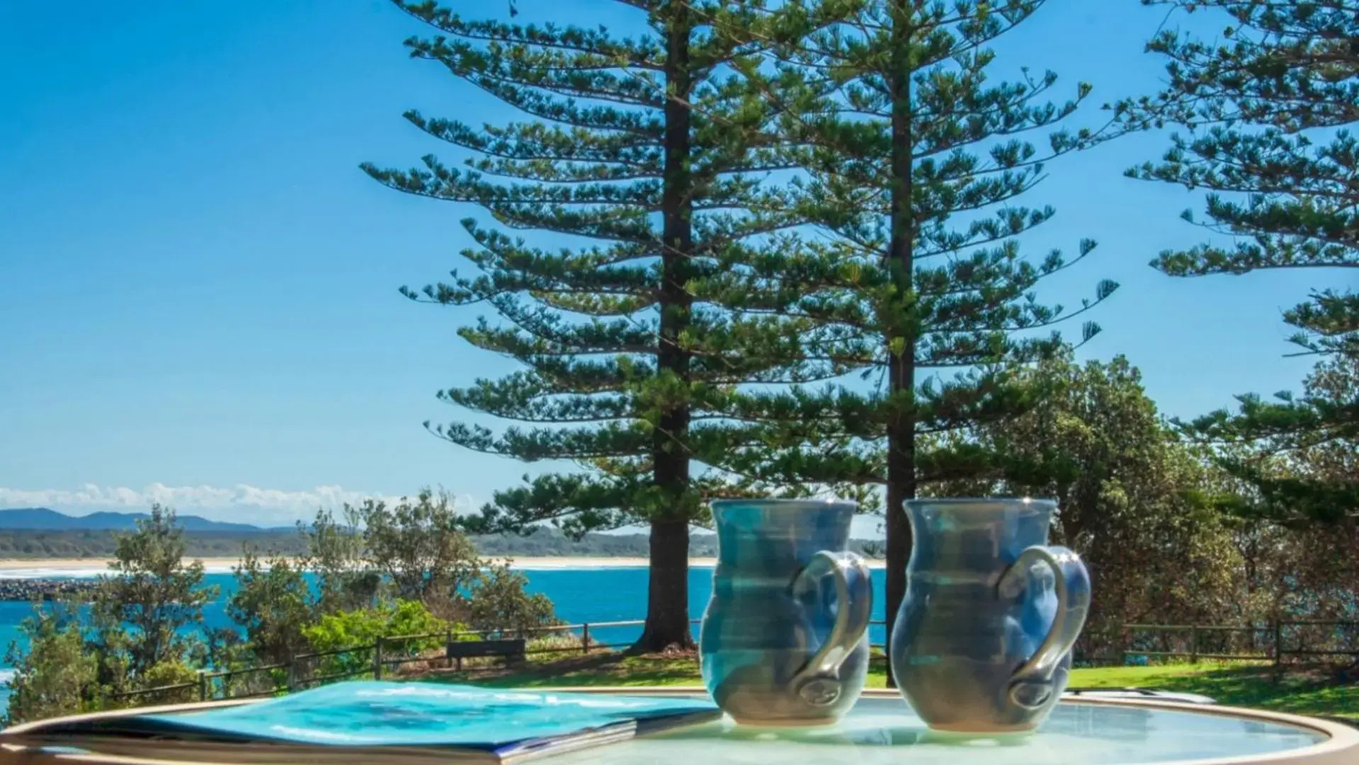 Perfectly Positioned Beachfront Apartment - Unit 6