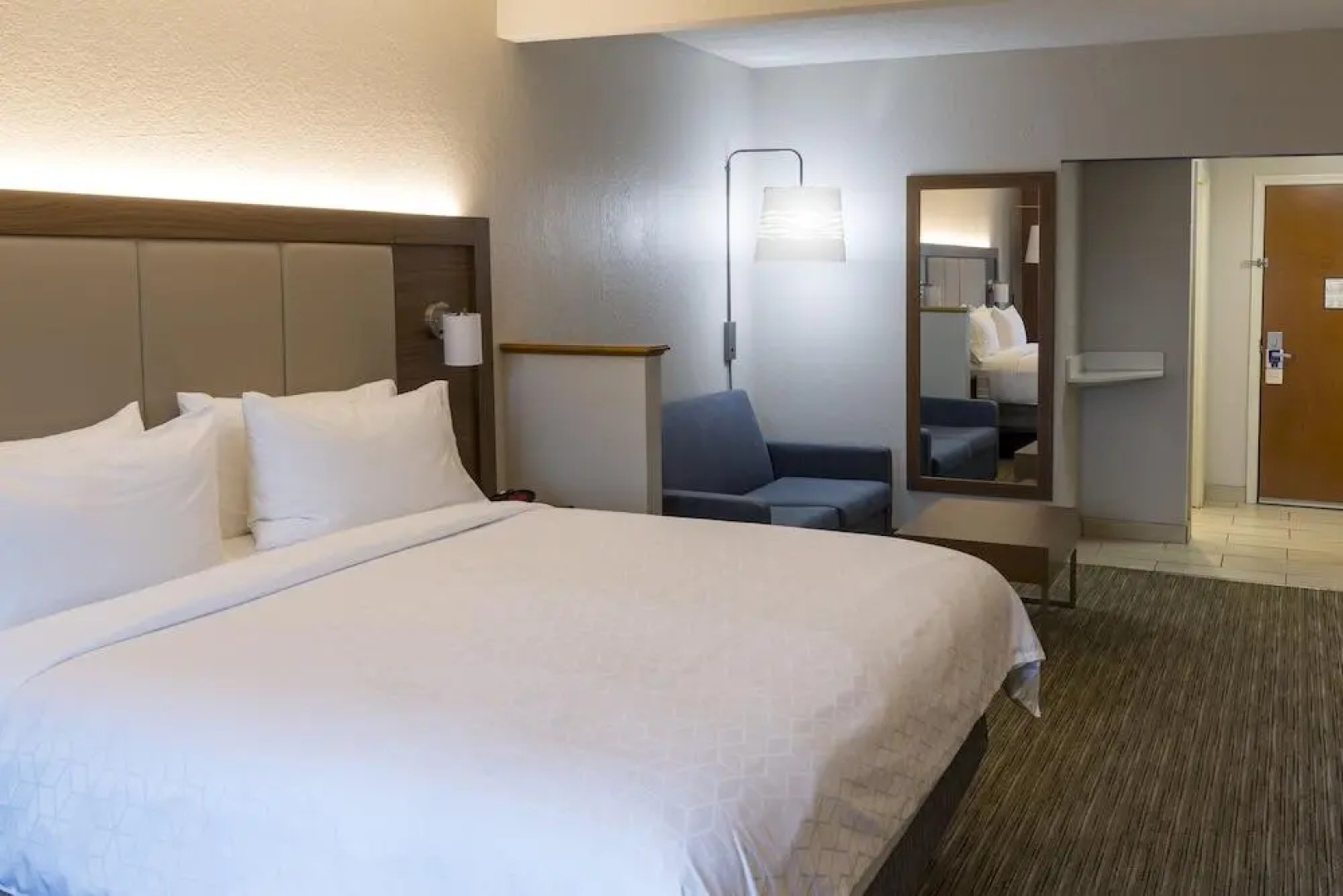 Holiday Inn Express Hotel & Suites Louisville South - Hillview