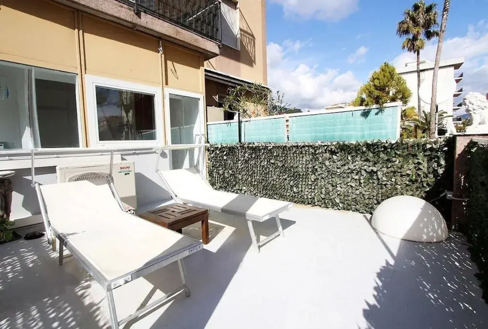 Guggenheim Guest House