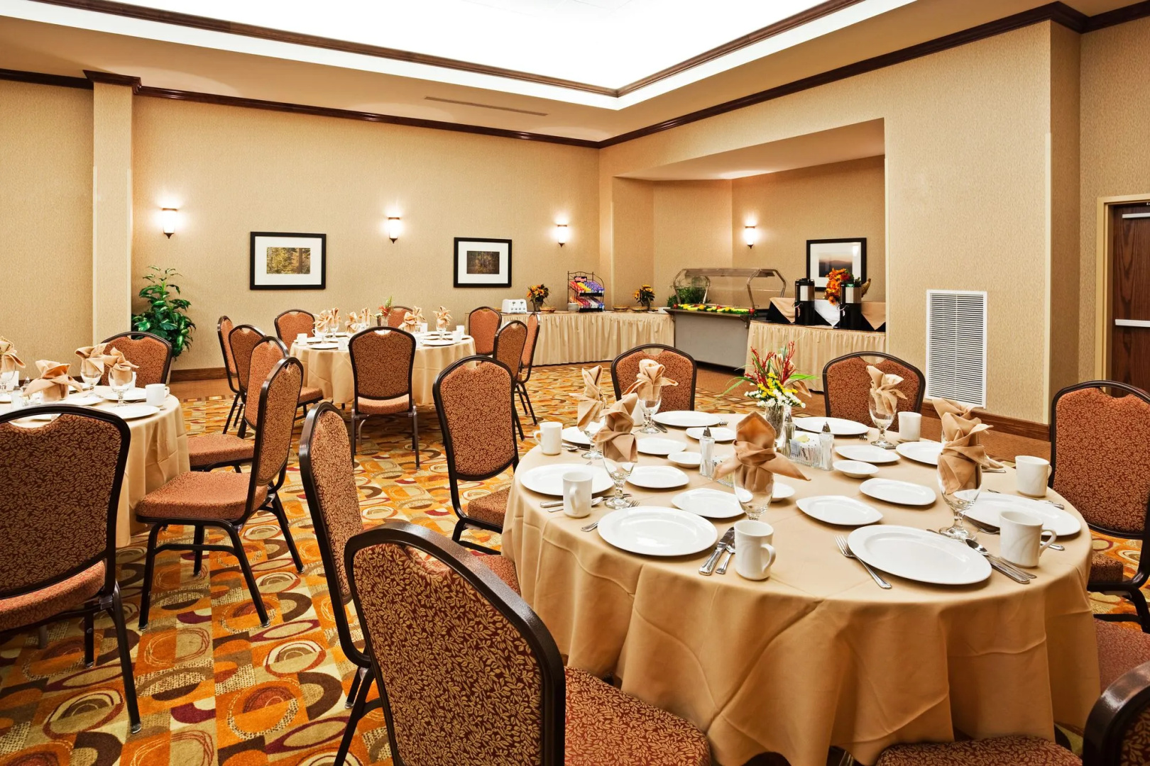 The Ramsey Hotel & Convention Center