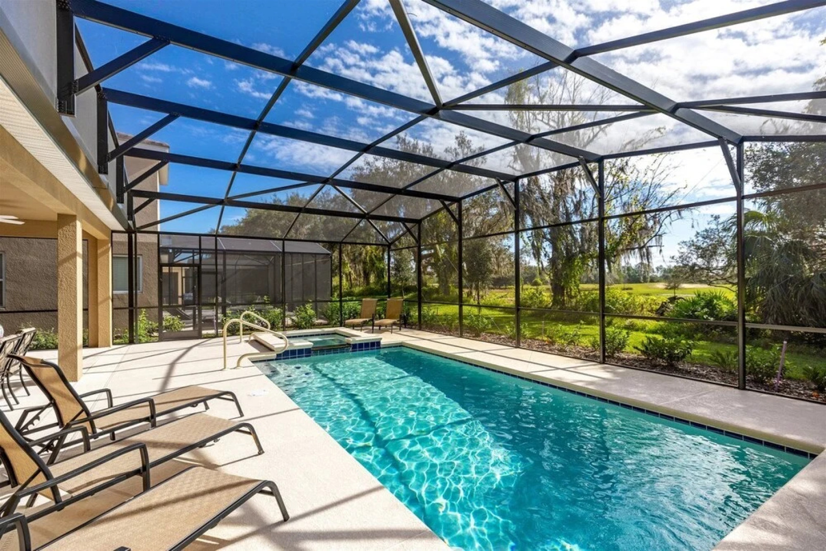 Fabulous Newly Built, 5 bed Villa With Private Pool and Modern Decor - 498