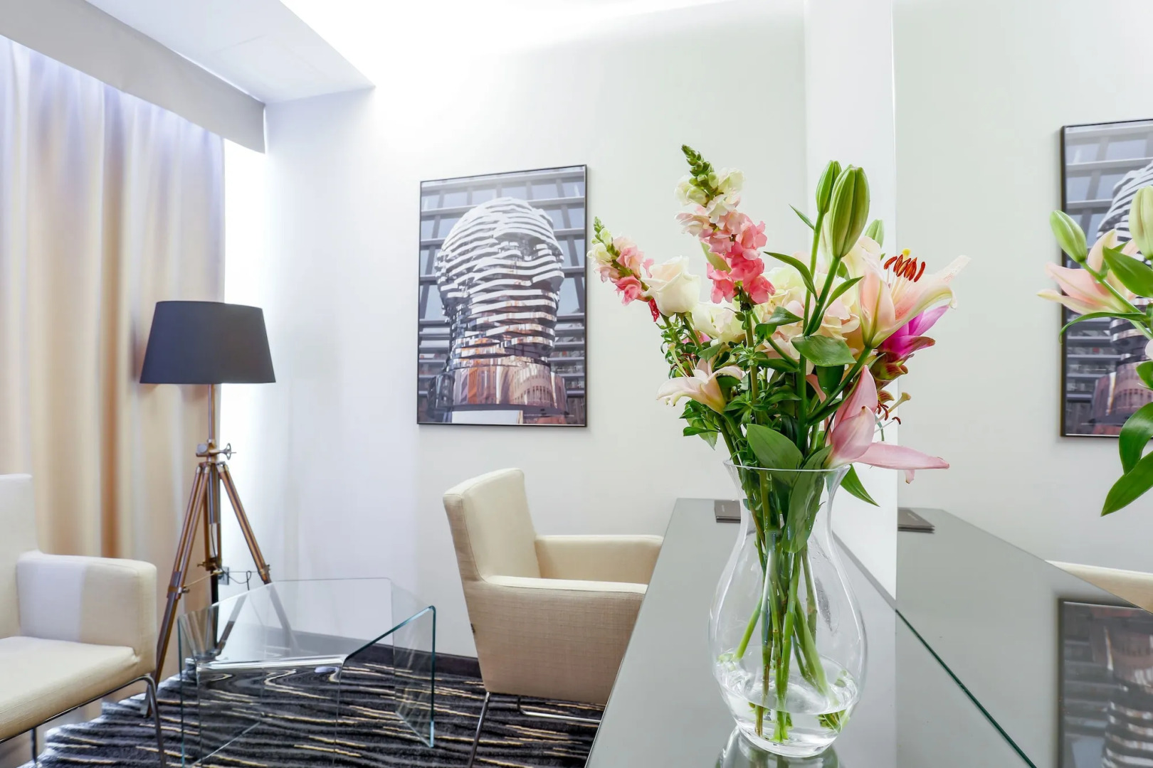 Dancing House – Tančící dům hotel