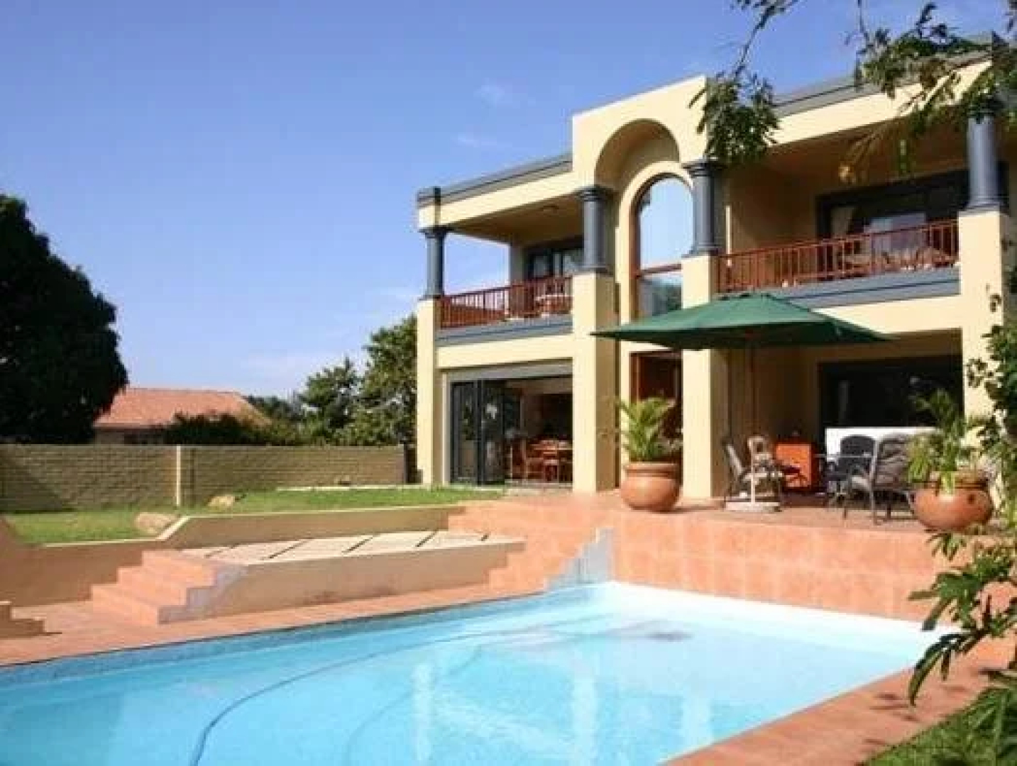 Virginia Forest Lodge