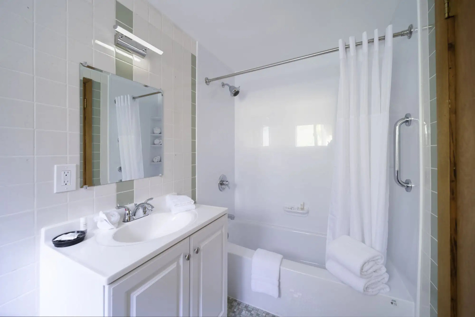 Roaring Brook Ranch Resort & Conference Center