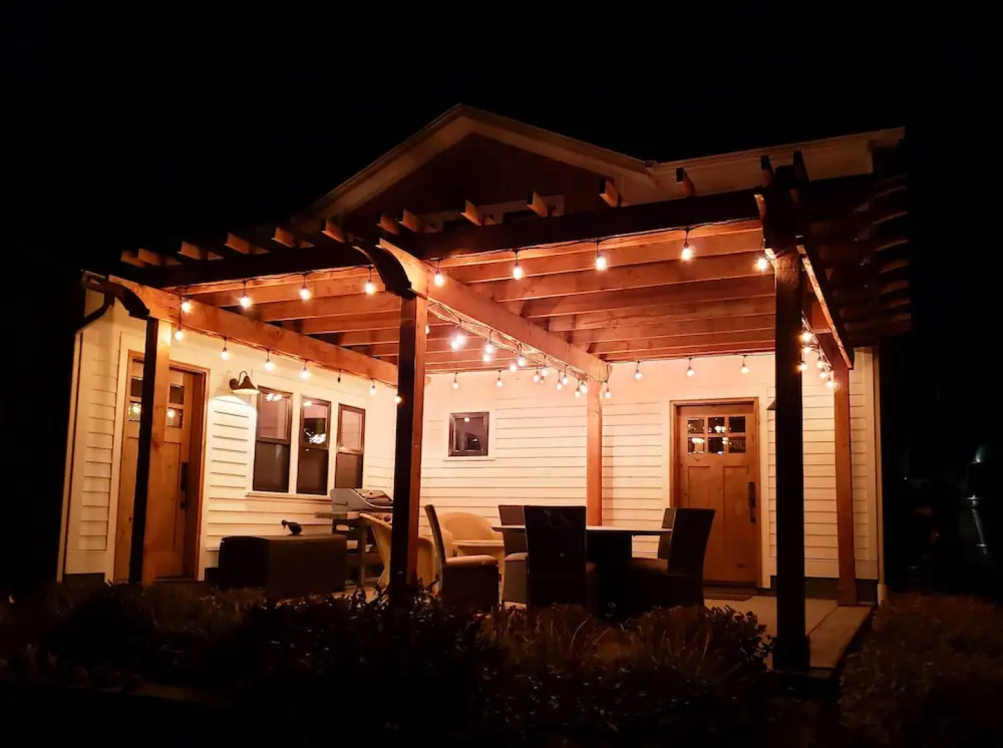 Walk to Town - Castle Rock Cottage!