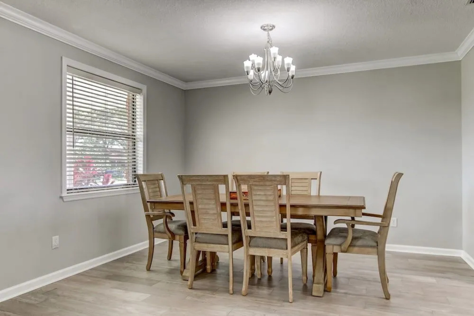 Pablo Waterfront - Private Dock & Salt Water Pool