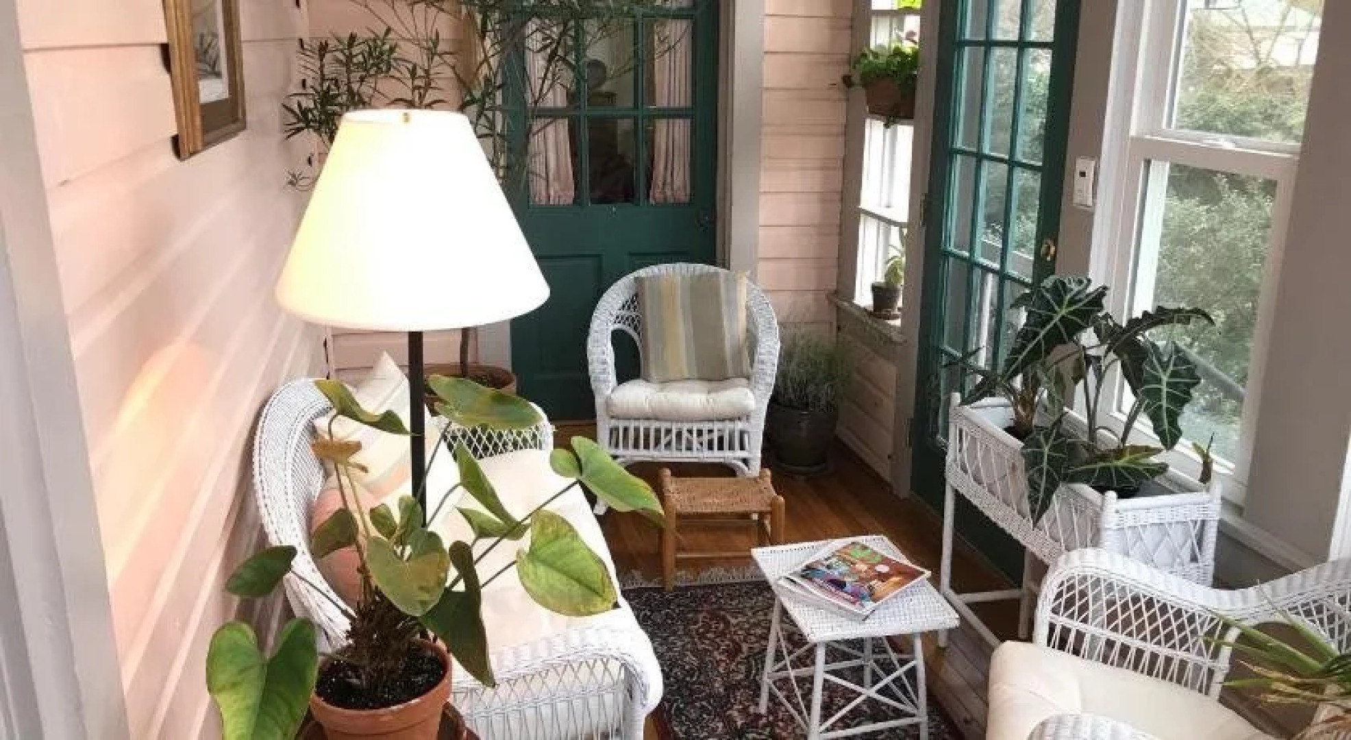 Charles Bass House Bed & Breakfast