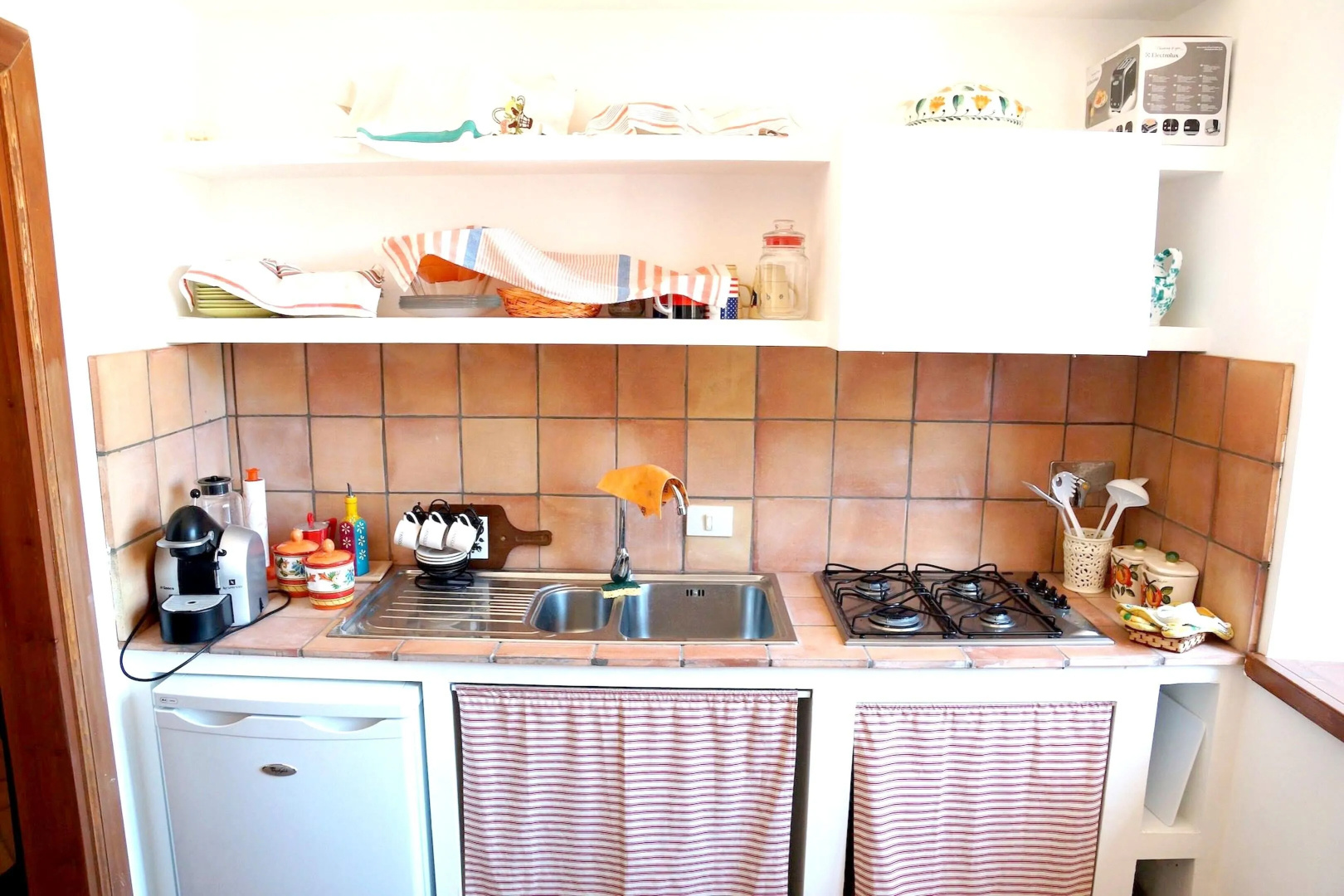 House With 4 Bedrooms in Barbarano Romano, With Enclosed Garden and Wi