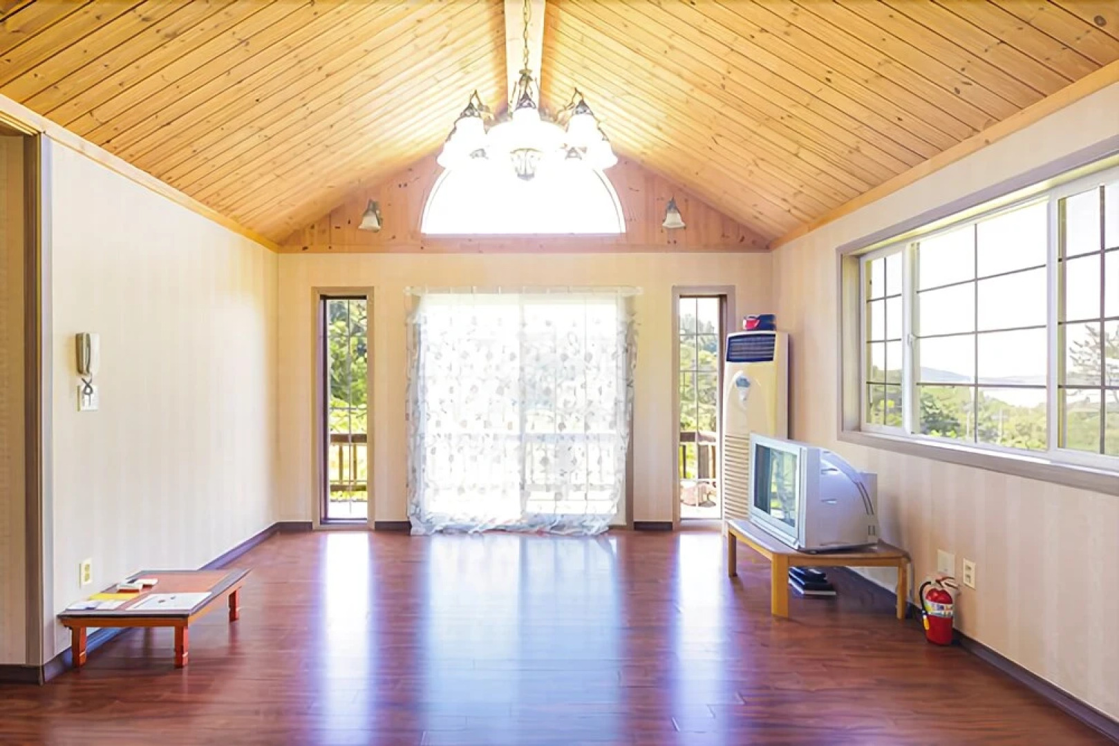 Nonsan Tapjeongho Lake Pension