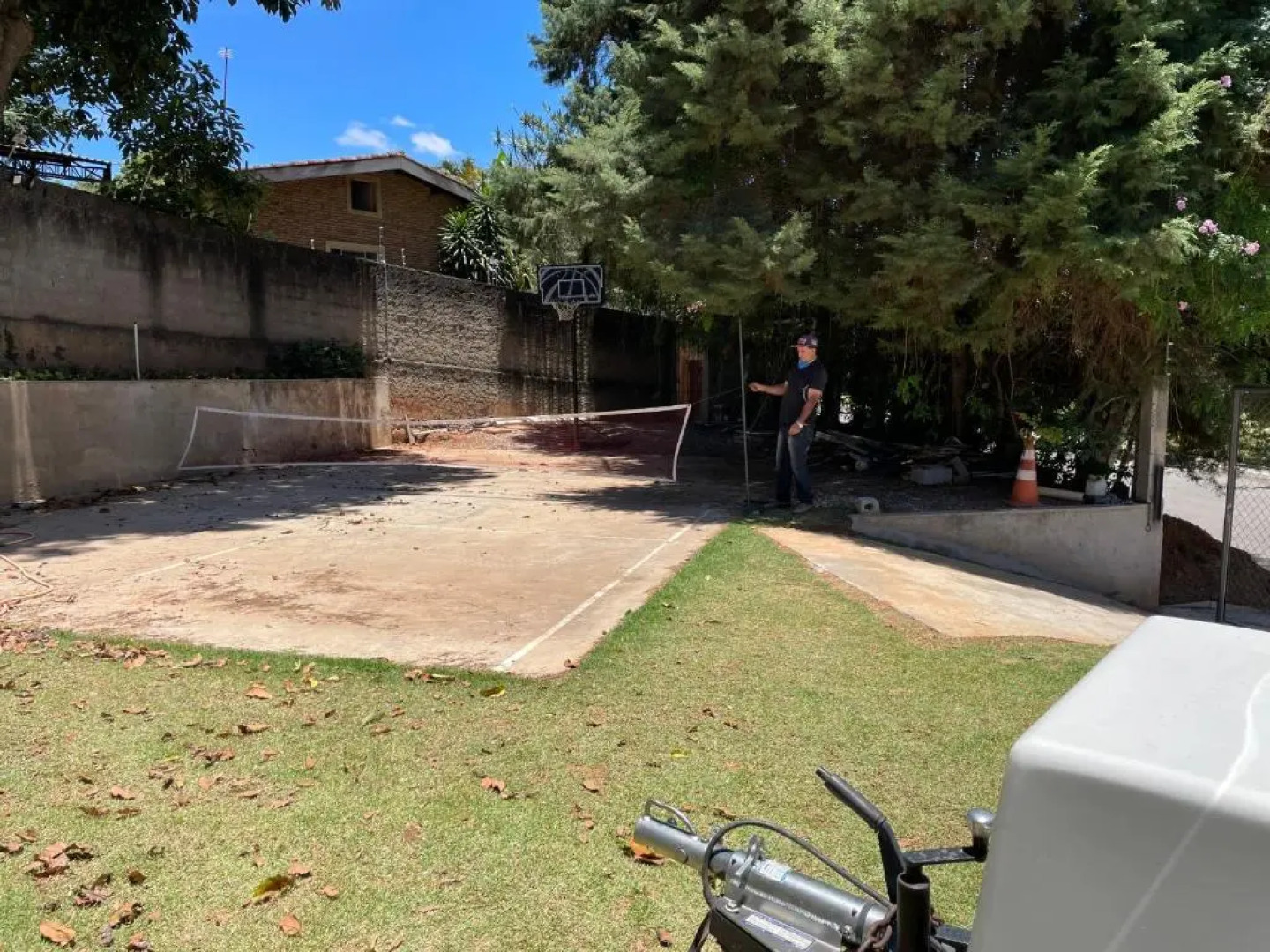 Trailer, Esporte e Amigos