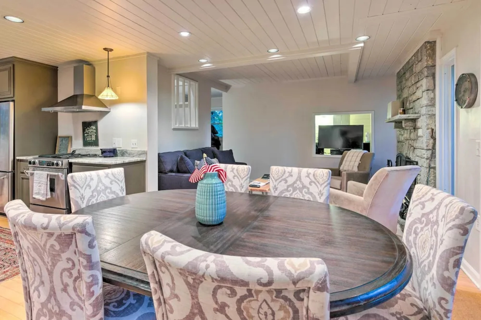 Highlands Home w/ Fireplace, Views, & Trails!