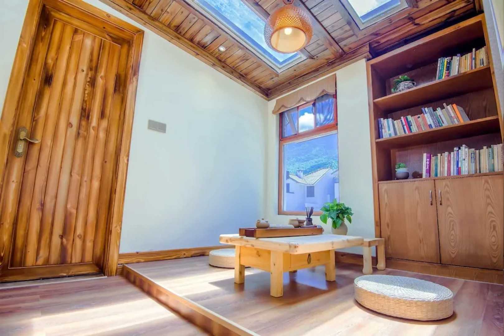 Loving Clouds Family Inn