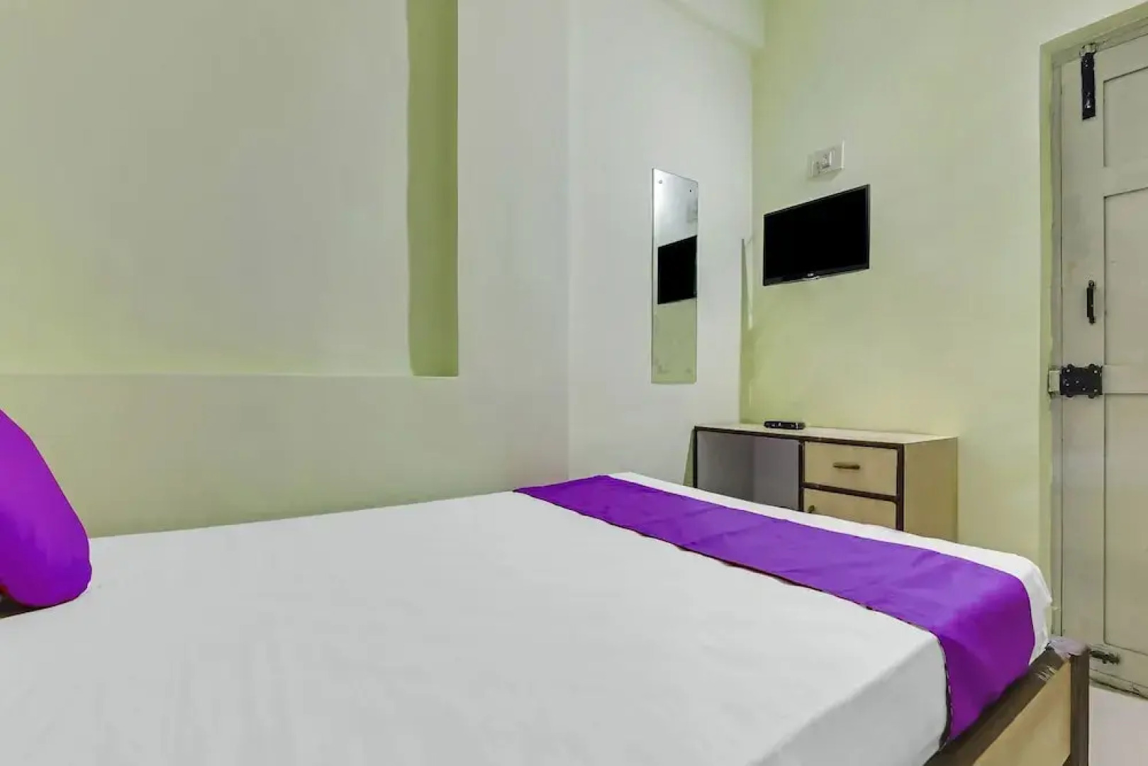 SPOT ON 45666 Pavan Residency