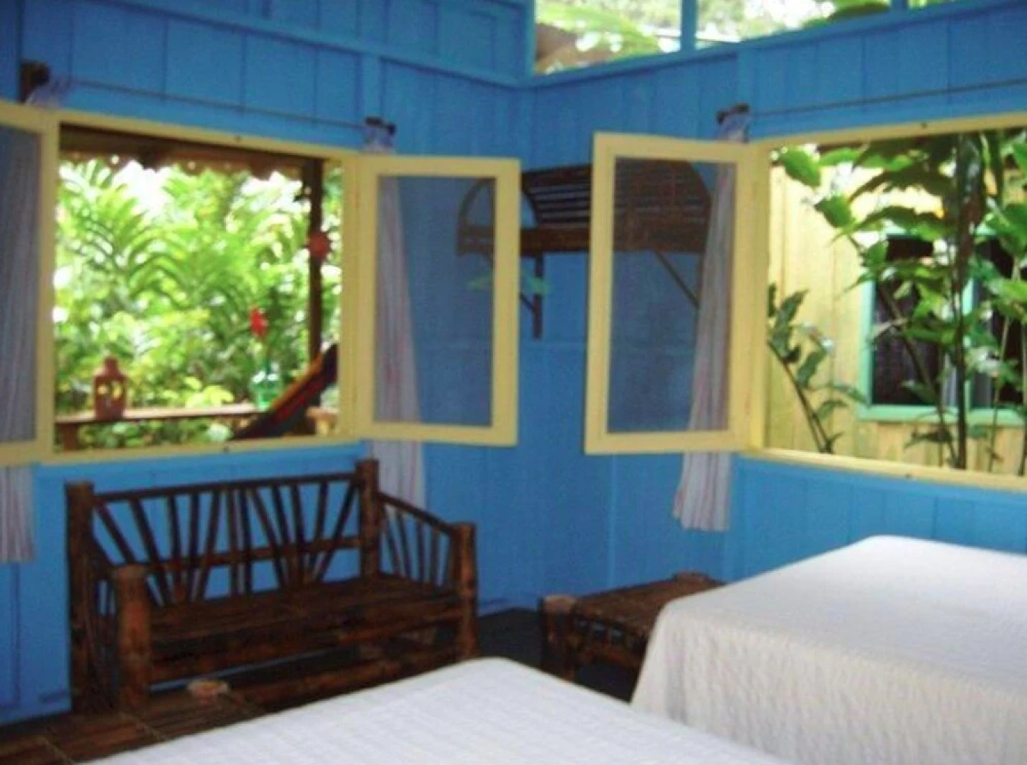 Playa Chiquita Lodge