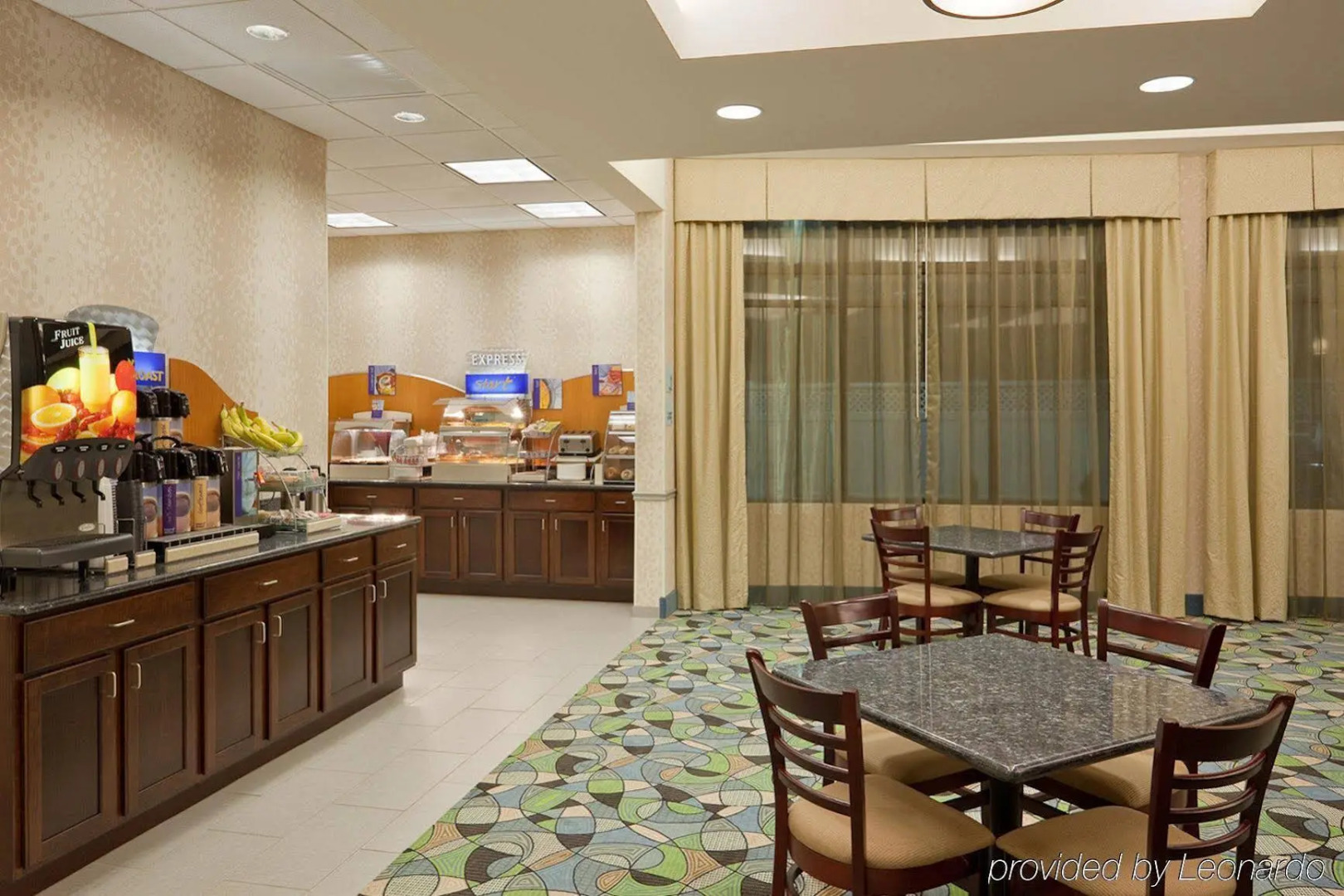 Comfort Inn & Suites Plainville-Foxboro