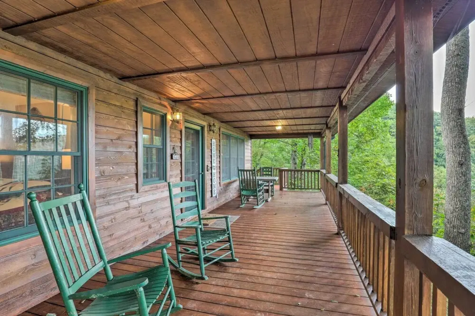 Tranquil Hendersonville Cabin w/ Mountain Views!
