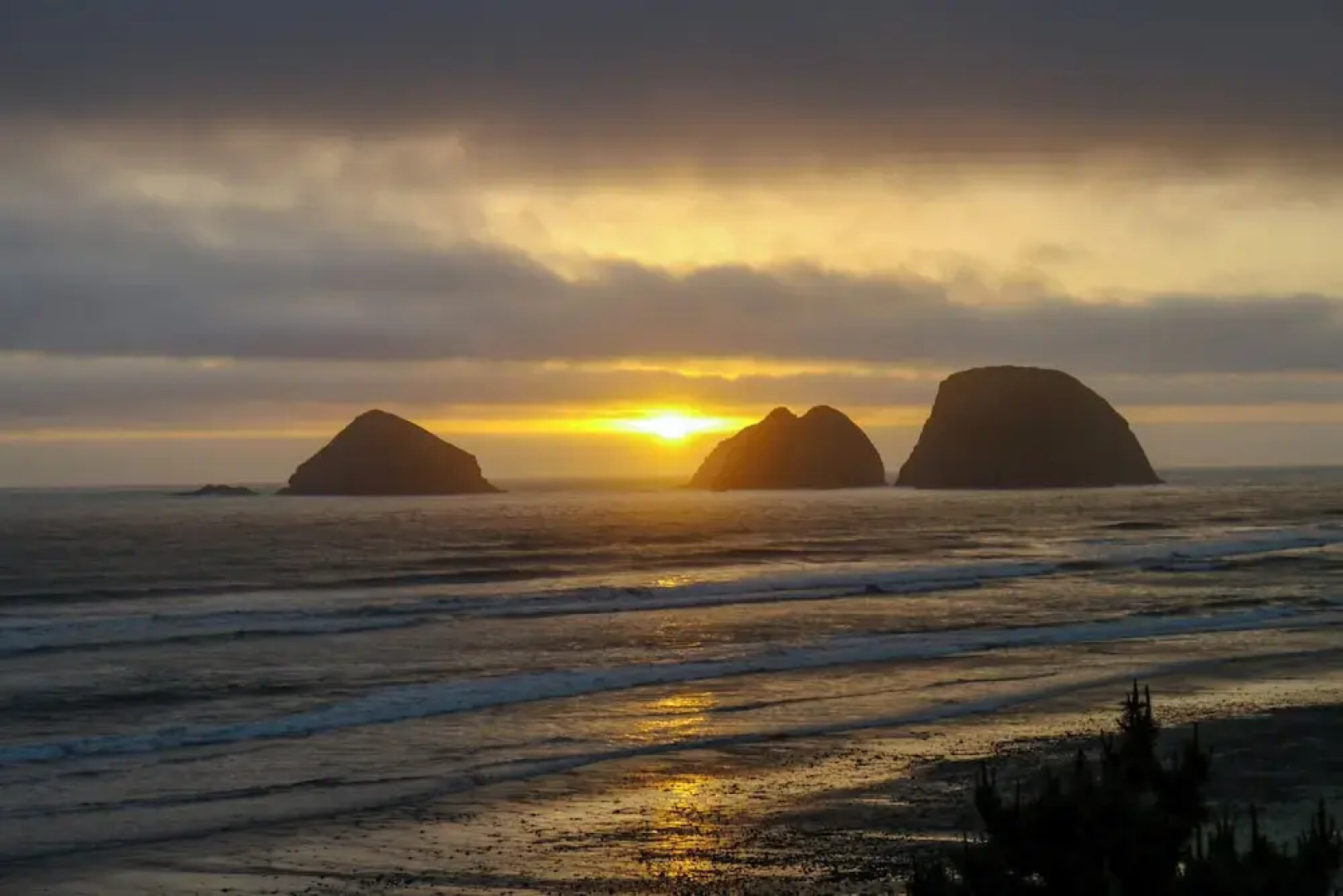 Quaint Tillamook Getaway Near Netarts Bay