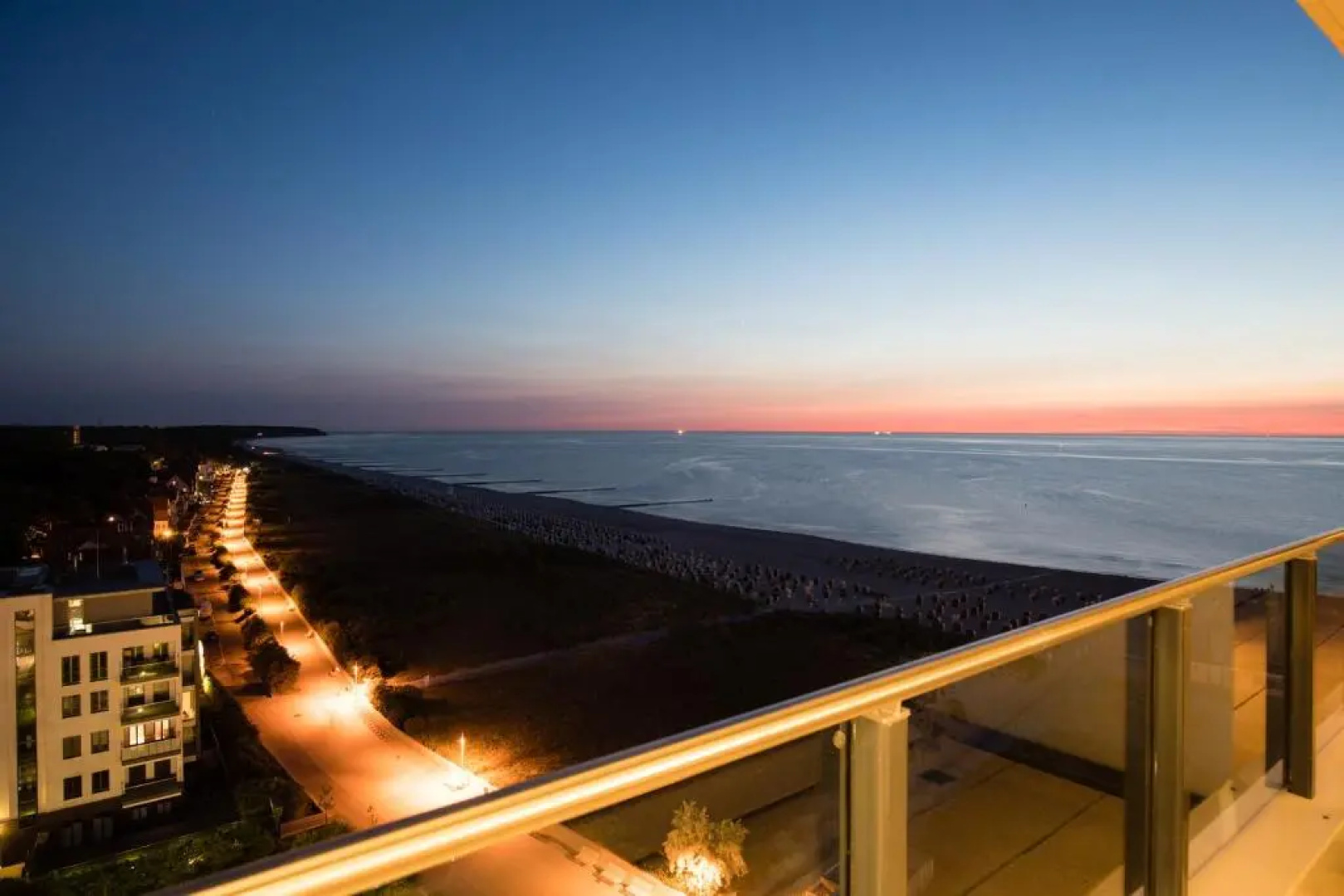 aja Warnemuende