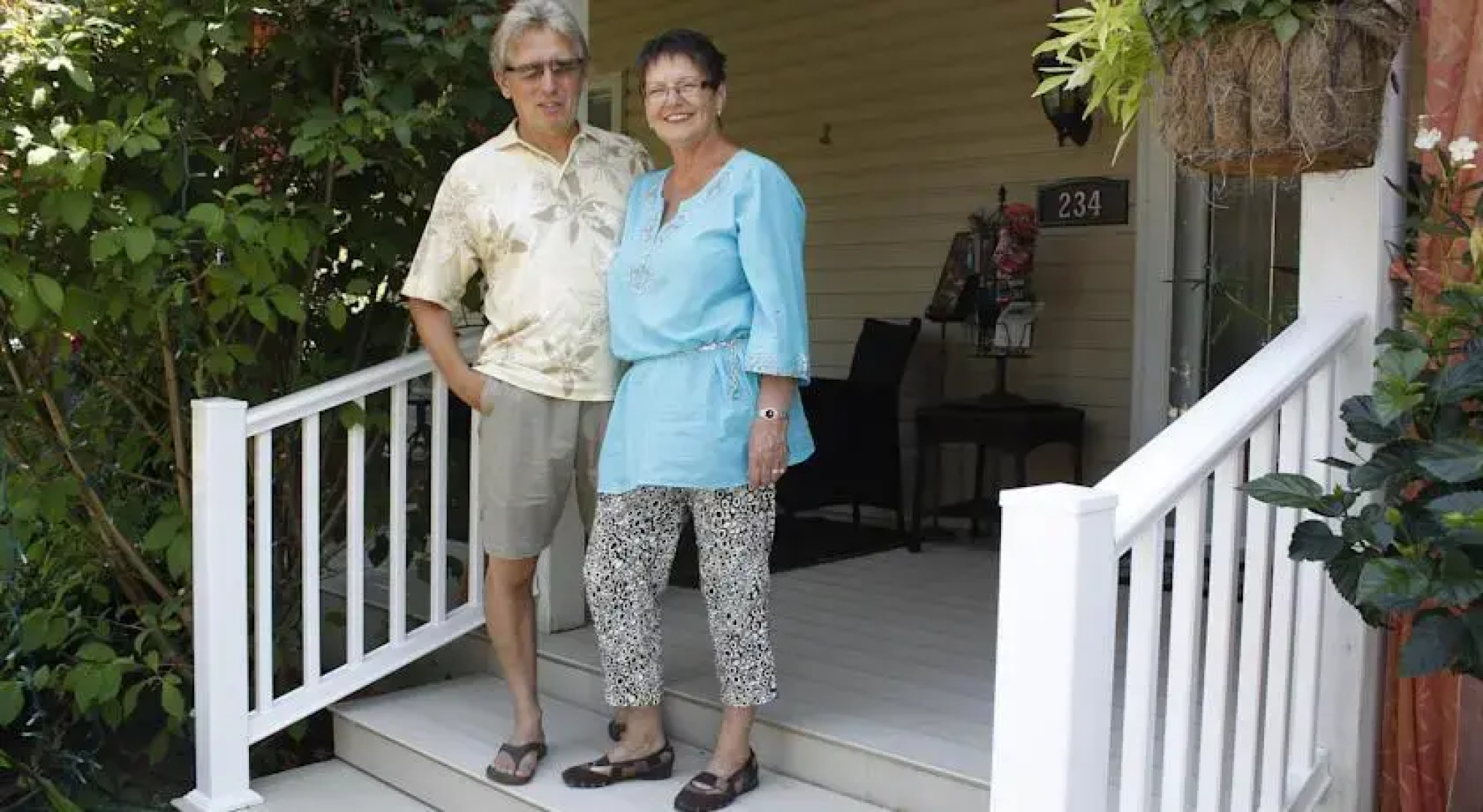 LakeBreeze Niagara Bed & Breakfast