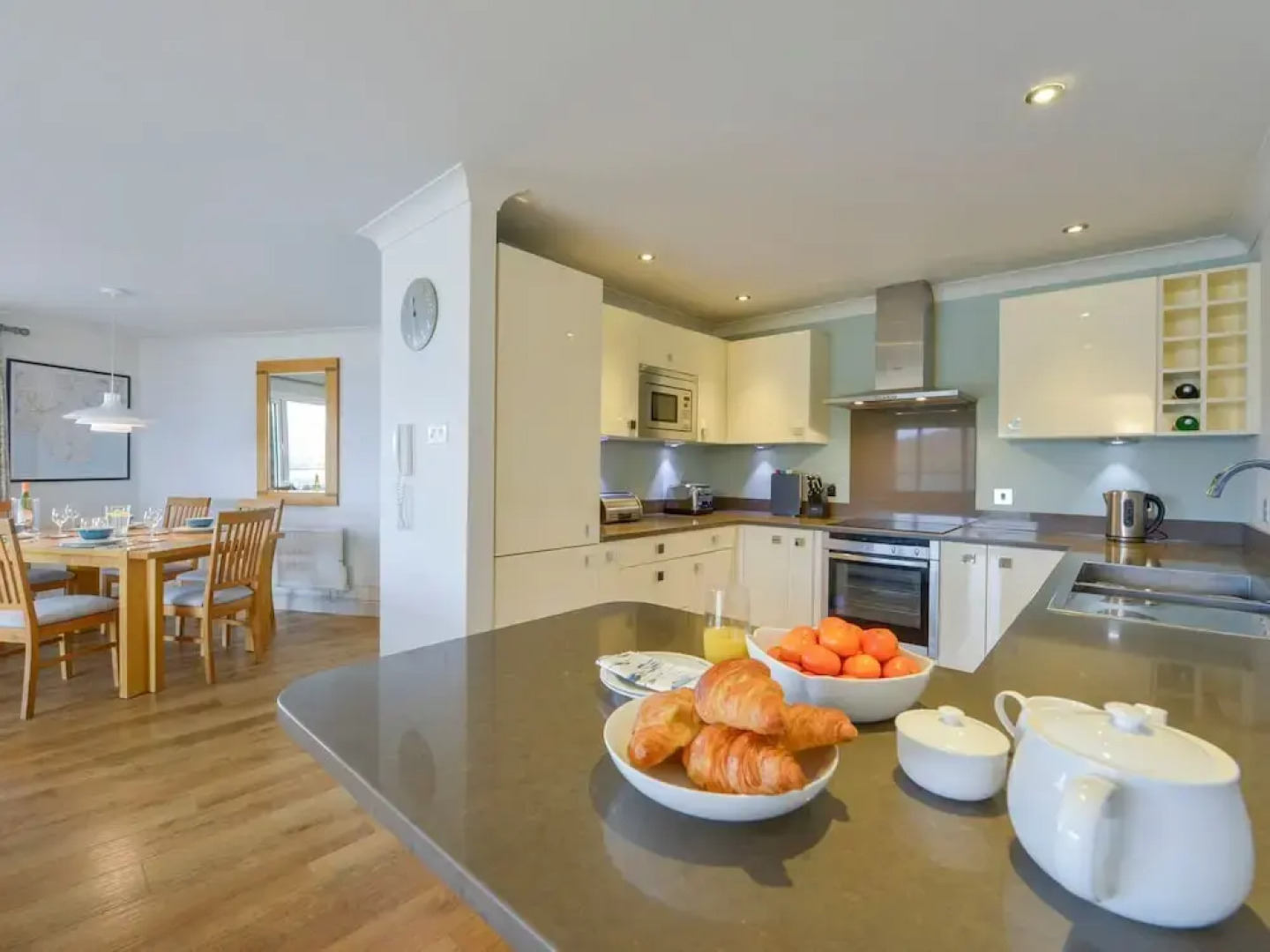 17 Burgh Island Causeway