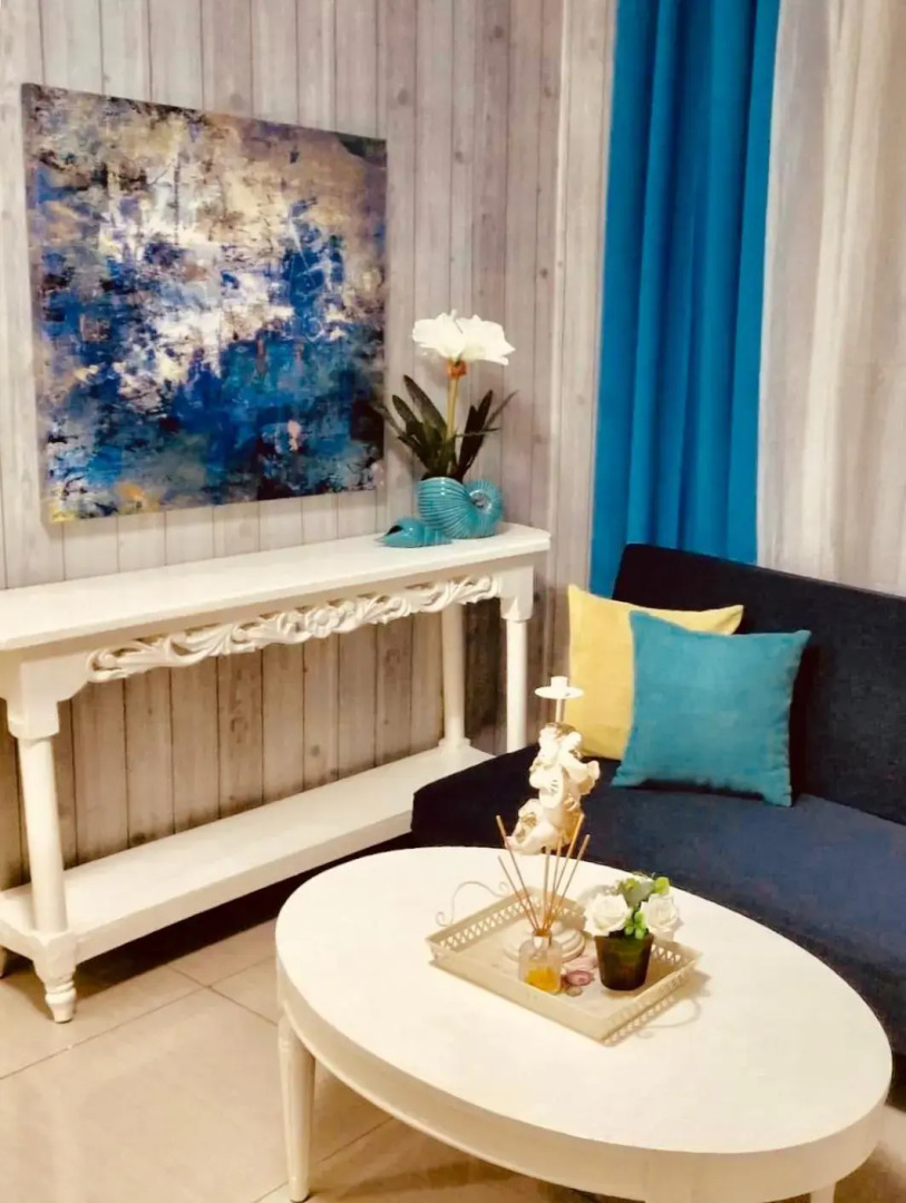 Super Cute Hampton Suites