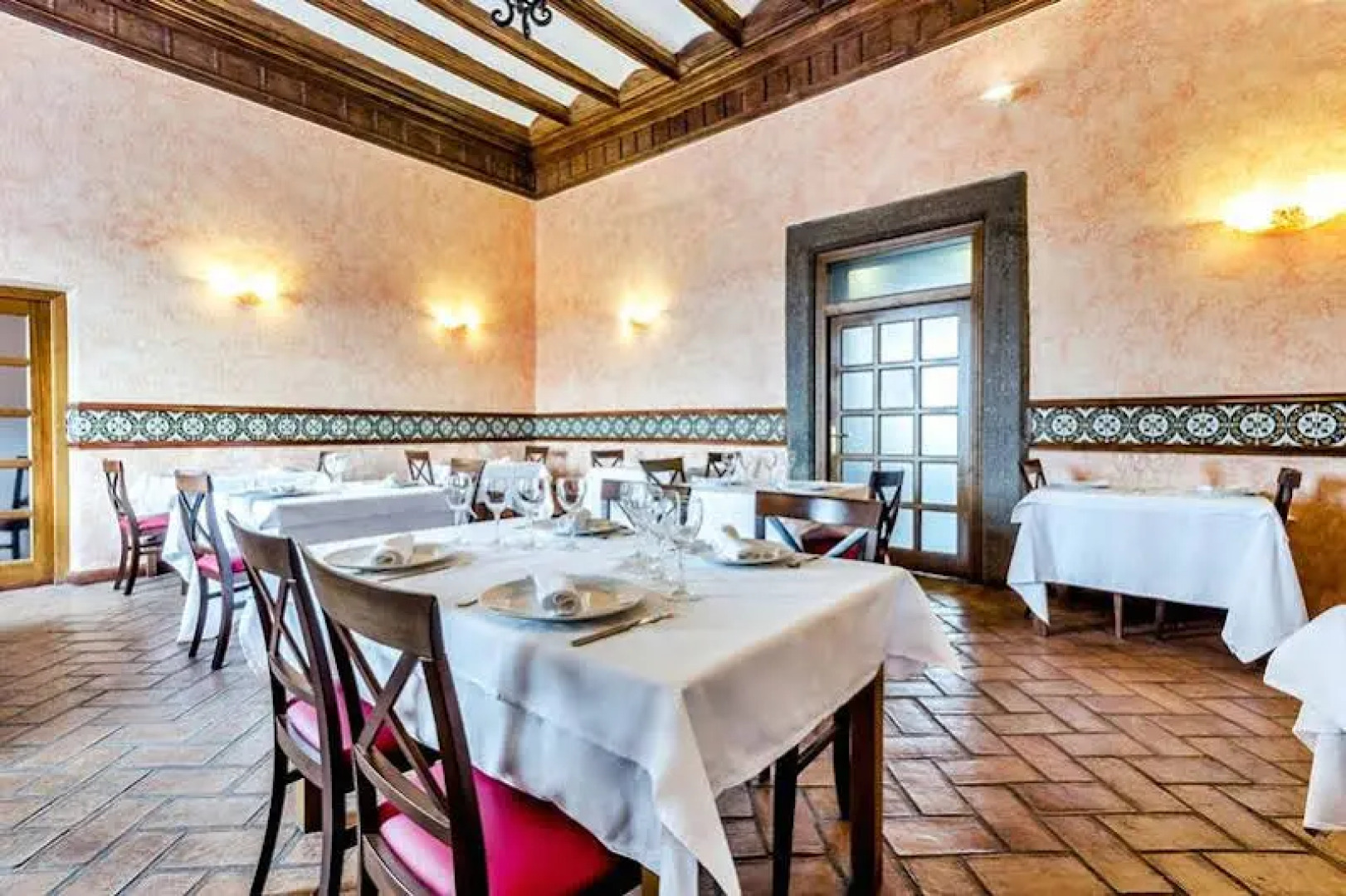 Hospedería Papa Luna