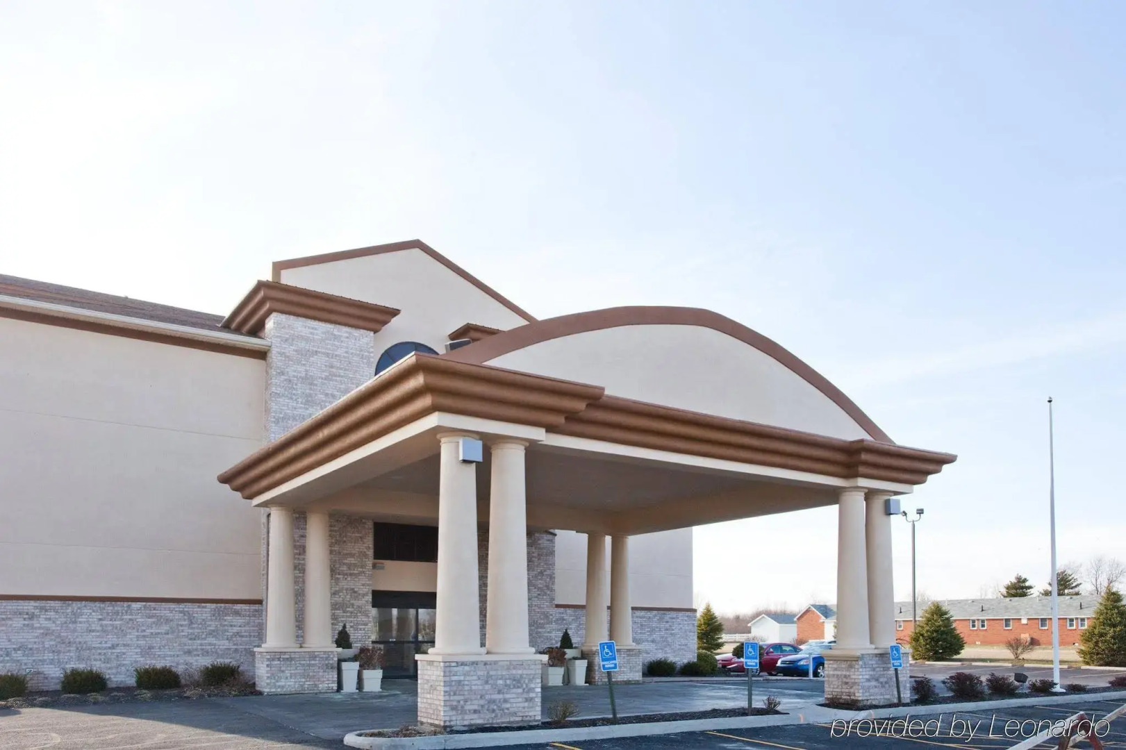 Holiday Inn Express & Suites Wauseon by IHG