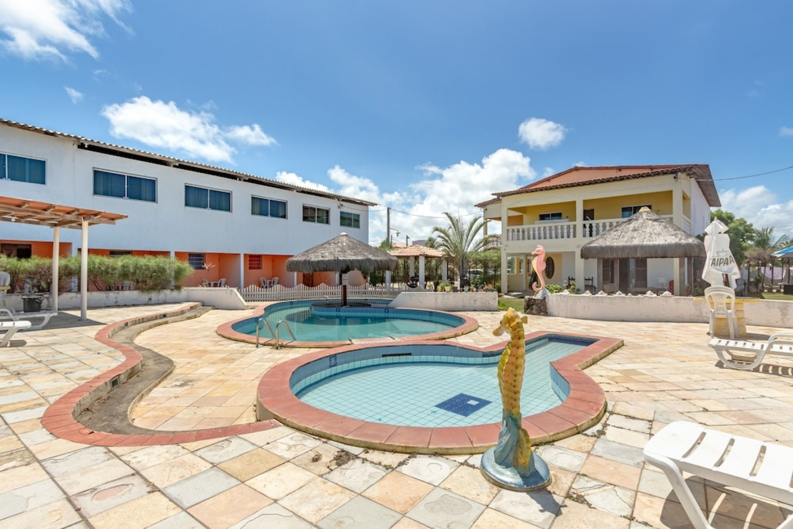 OYO Pousada Cavalo Marinho