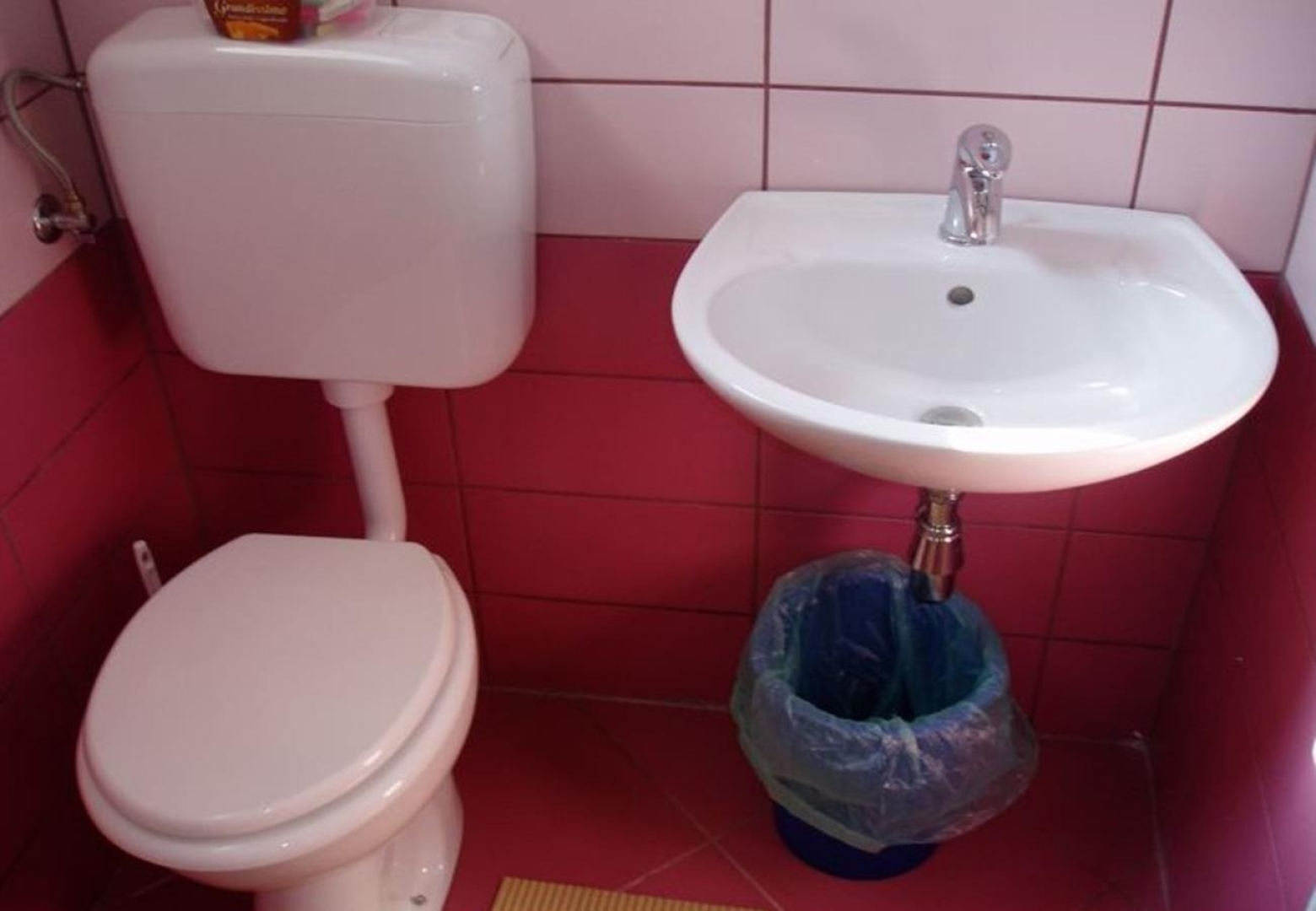 Room Vjenceslava - with parking : R5 Senj, Riviera Senj