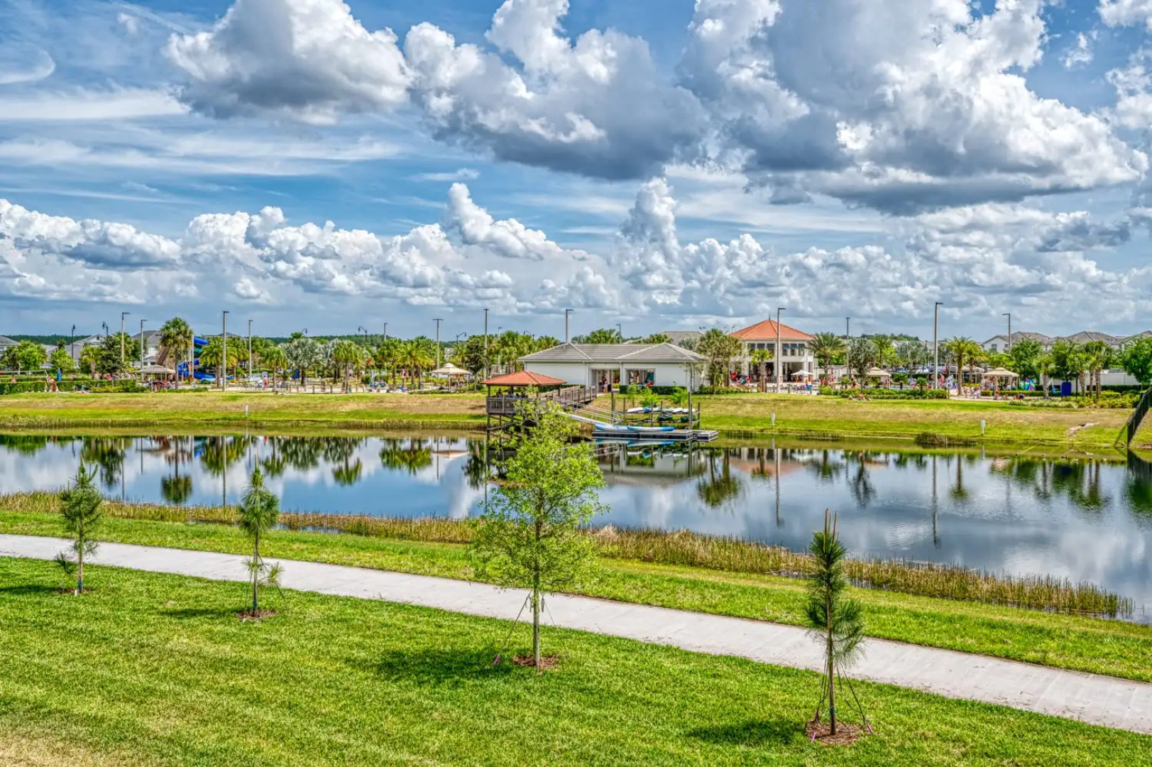 Sophisticated apartment with Mickey themed bedroom near Disney