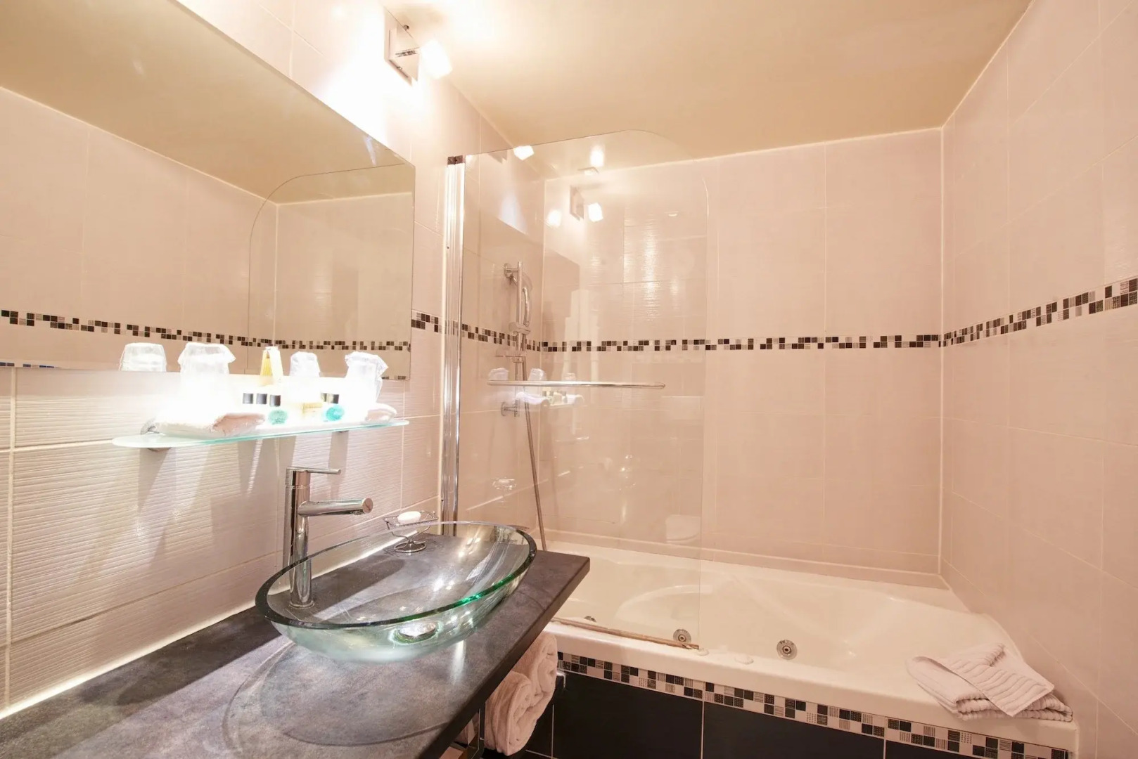 Relais Hotel Du Vieux Paris