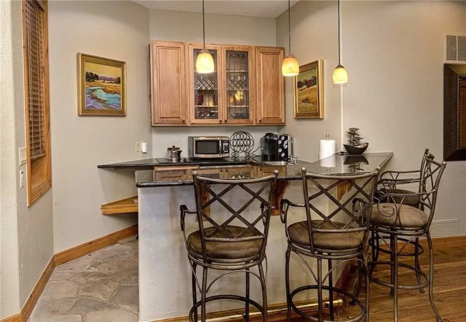 254 Arrowhead Dr. Unit B 5 Bedroom Duplex