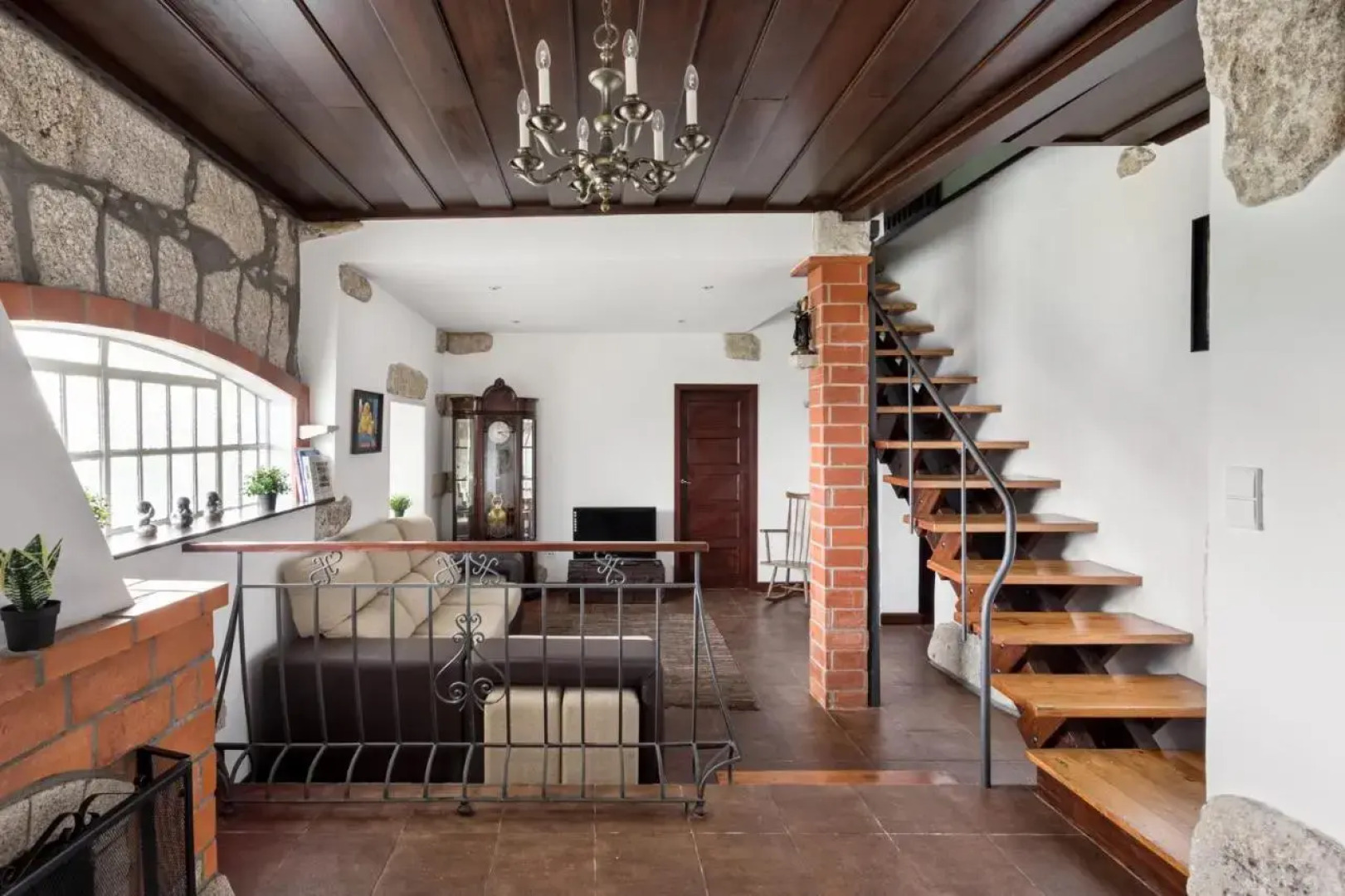 ALTIDO Magic House with Pool