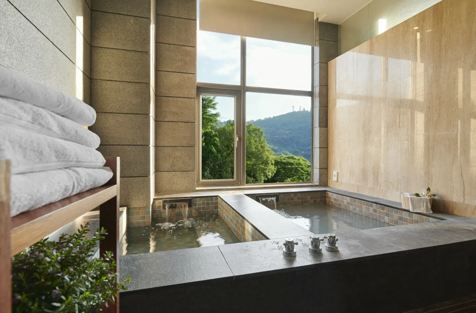 Reikei Hot Spring Resort