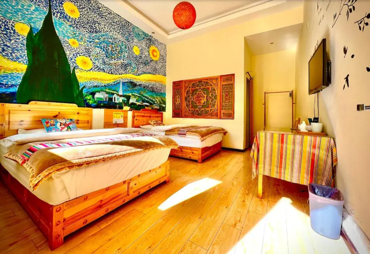 Shangri-La Baita International Youth Hostel