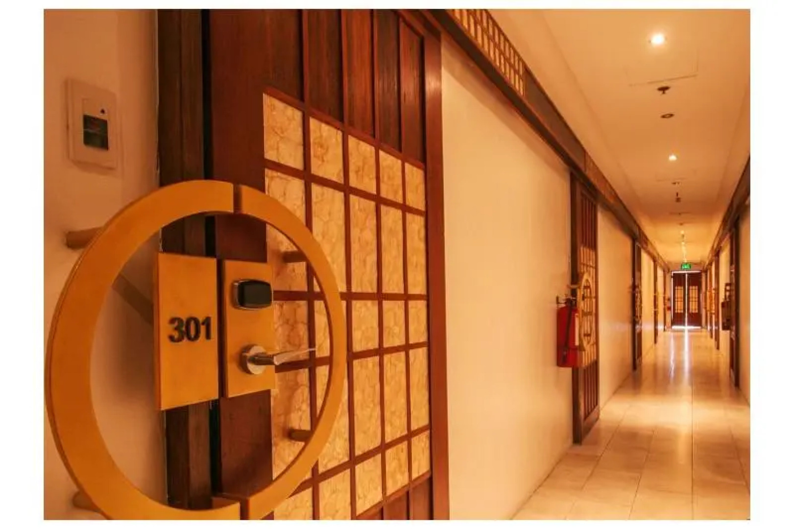 Capital O 897 Takara Hotel And Events Place