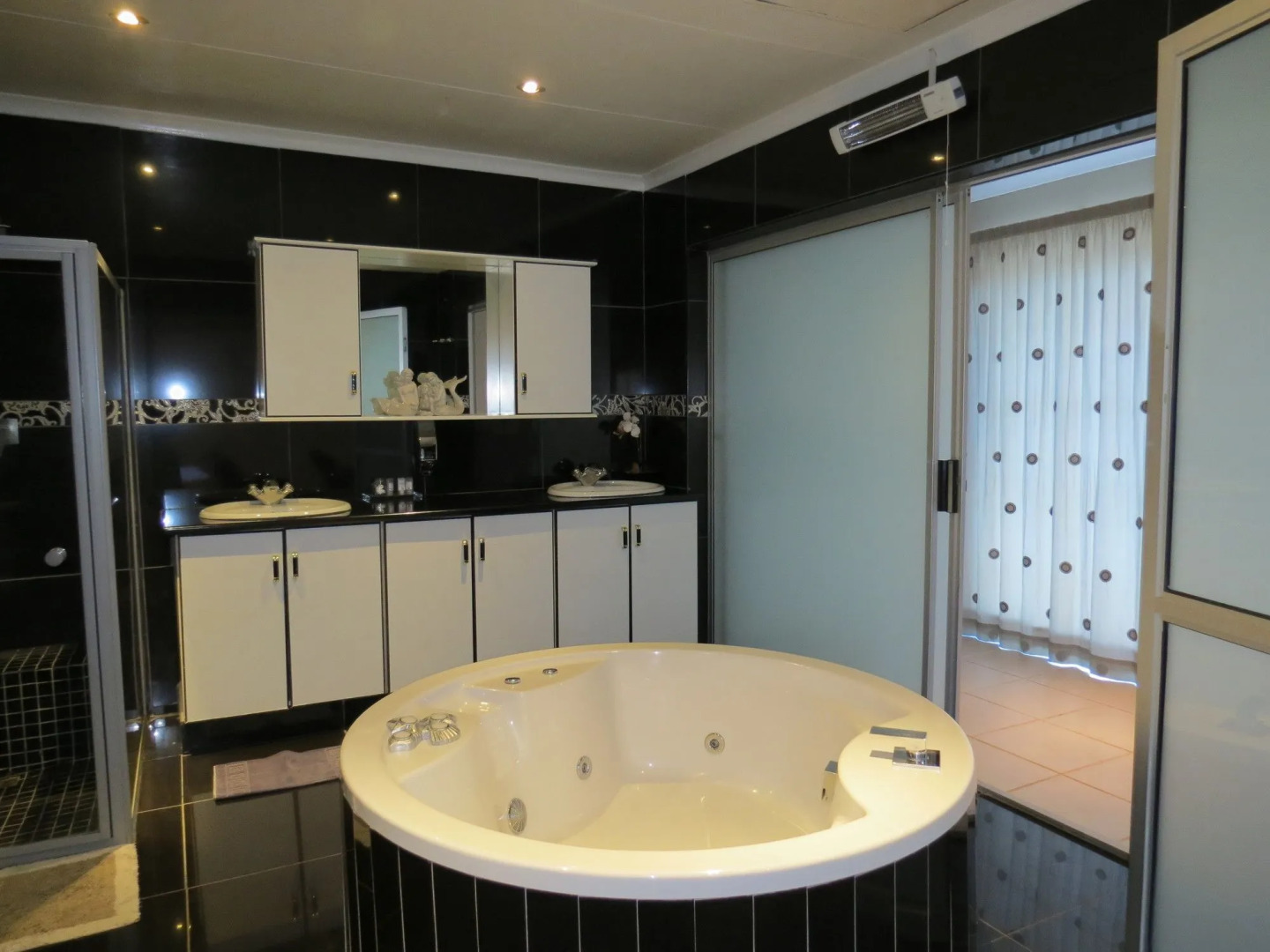 Cocomo Guesthouse, Spa and Conference Centre