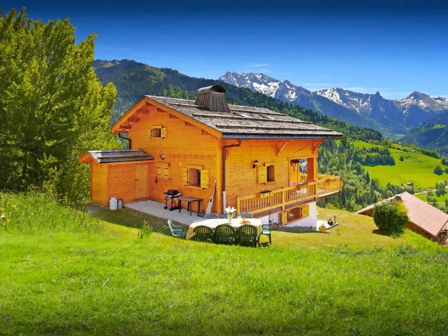 Chalet Chenavray - OVO Network