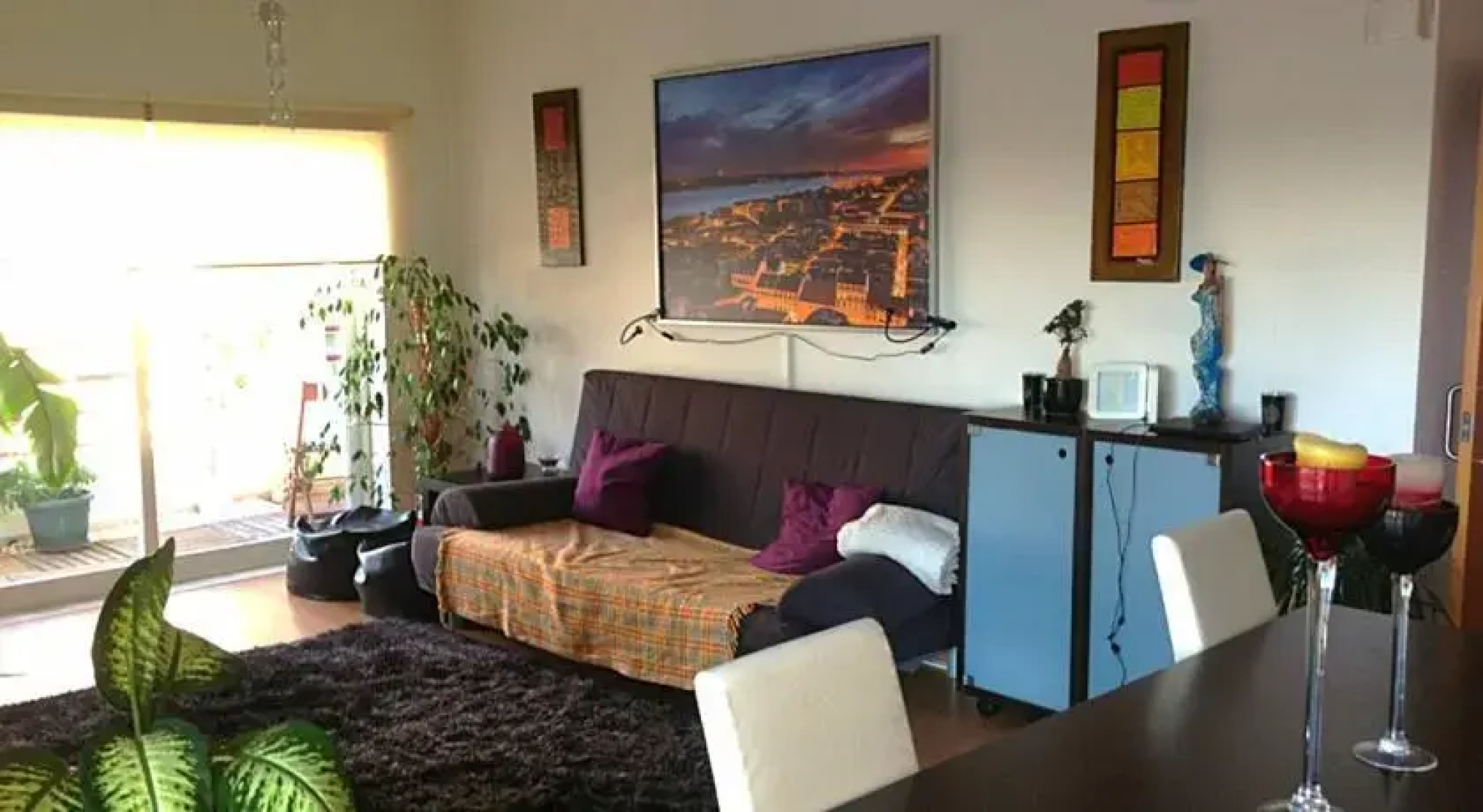 Quarto na zona da Caparica
