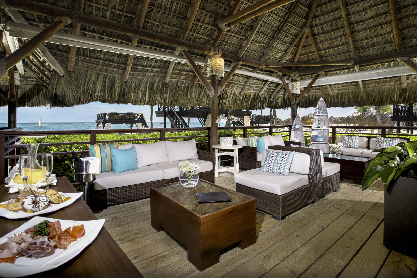 Now Larimar - Preferred Club Deluxe Pool/piscina View