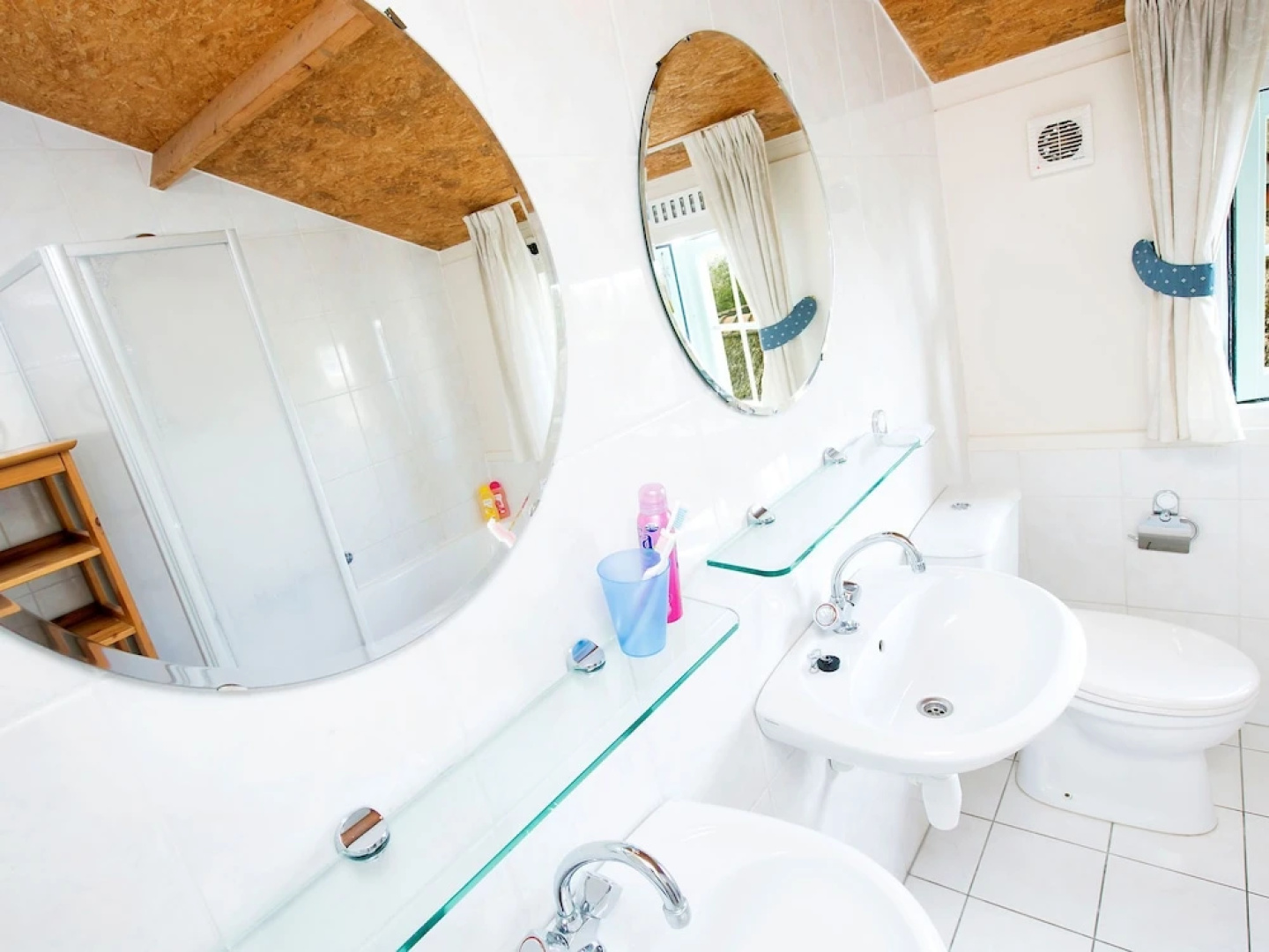 Detached Villa With Dishwasher, sea at 1 km in Domburg
