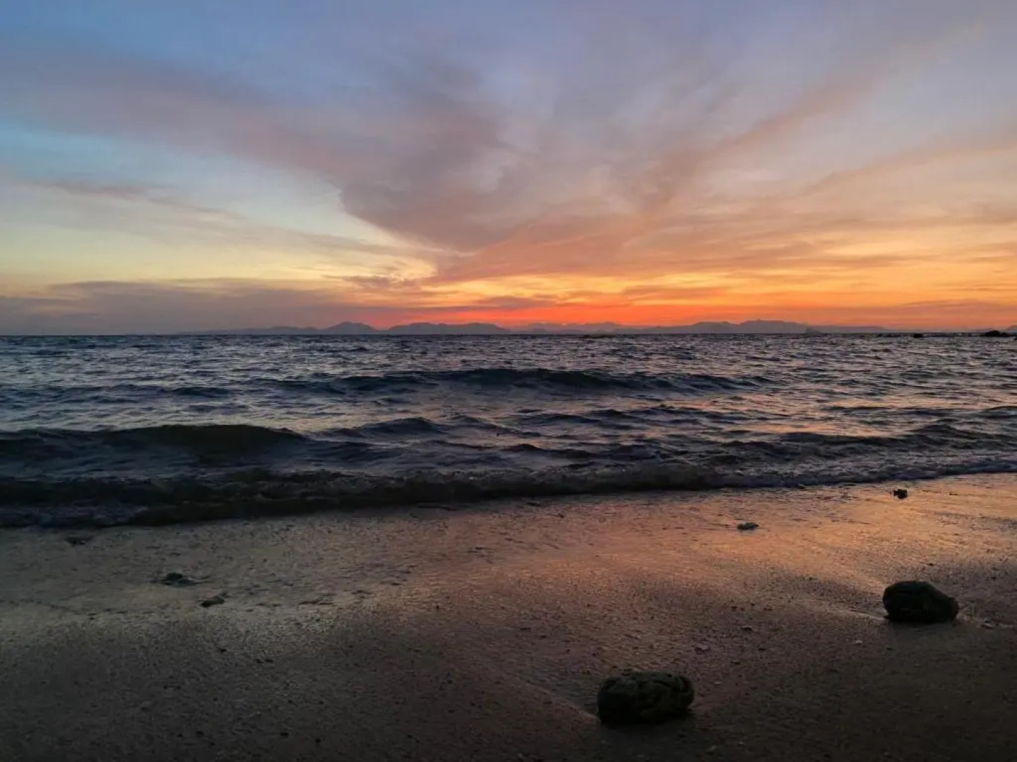 APPARTEMENT 6 PERSONNES CLASSE 2 ETOILES LEBOUCQ Laurent