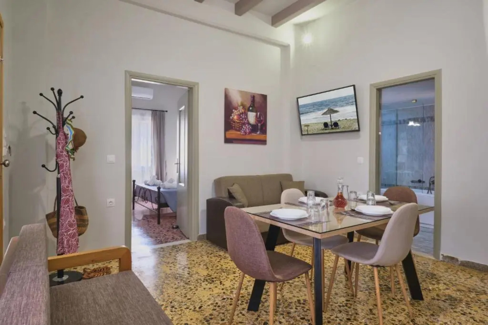 Chara Villas with 20m2 swimming pool-BBQ!