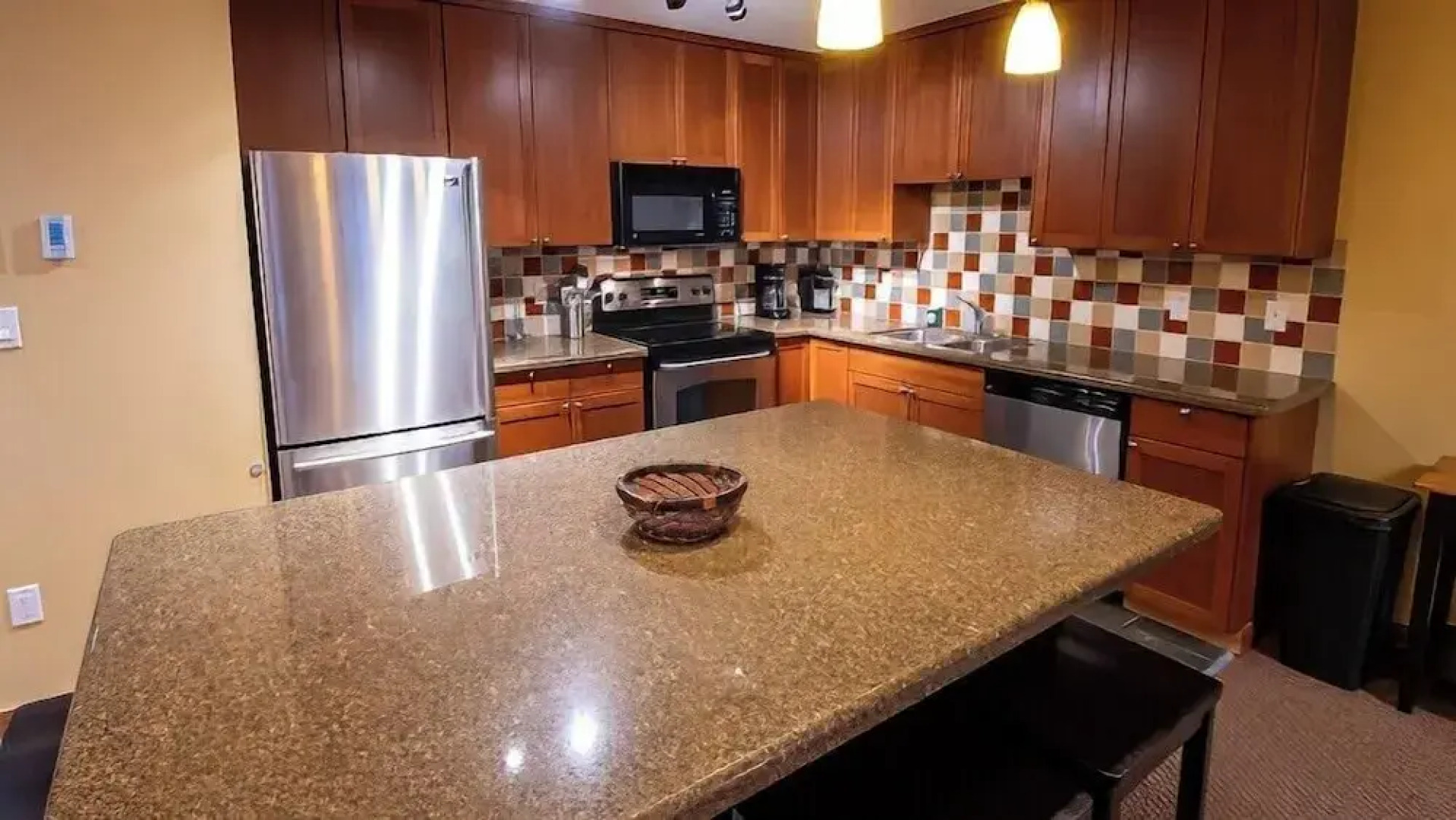 Pinnacle Ridge Chalets by Fernie Lodging