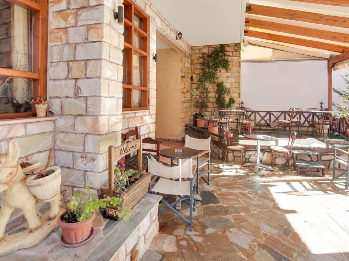 Alluring Holiday Home in Stournareika With Balcony
